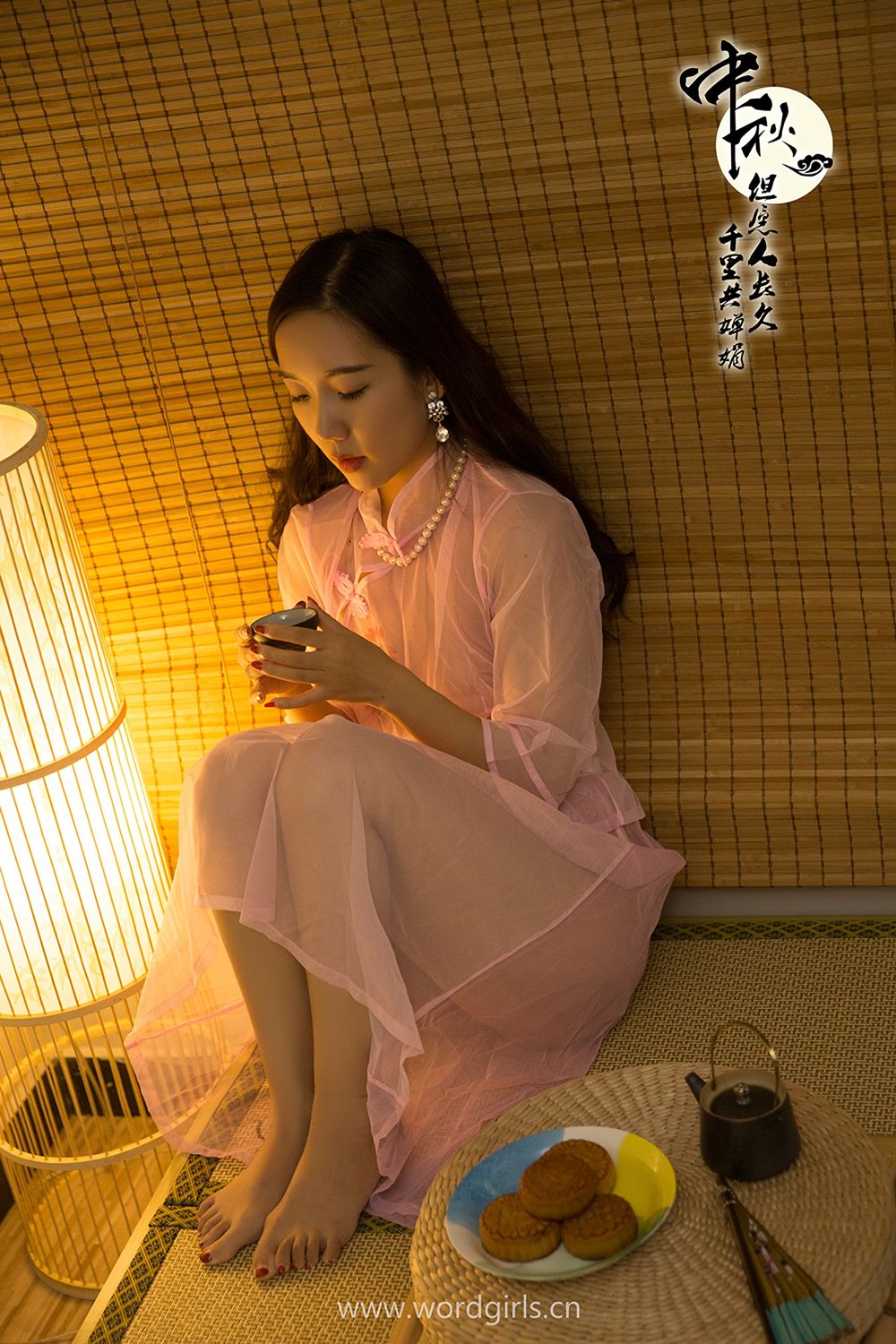 [TouTiao头条女神]高清写真图 2019.09.14 明月千里寄相思 小乔