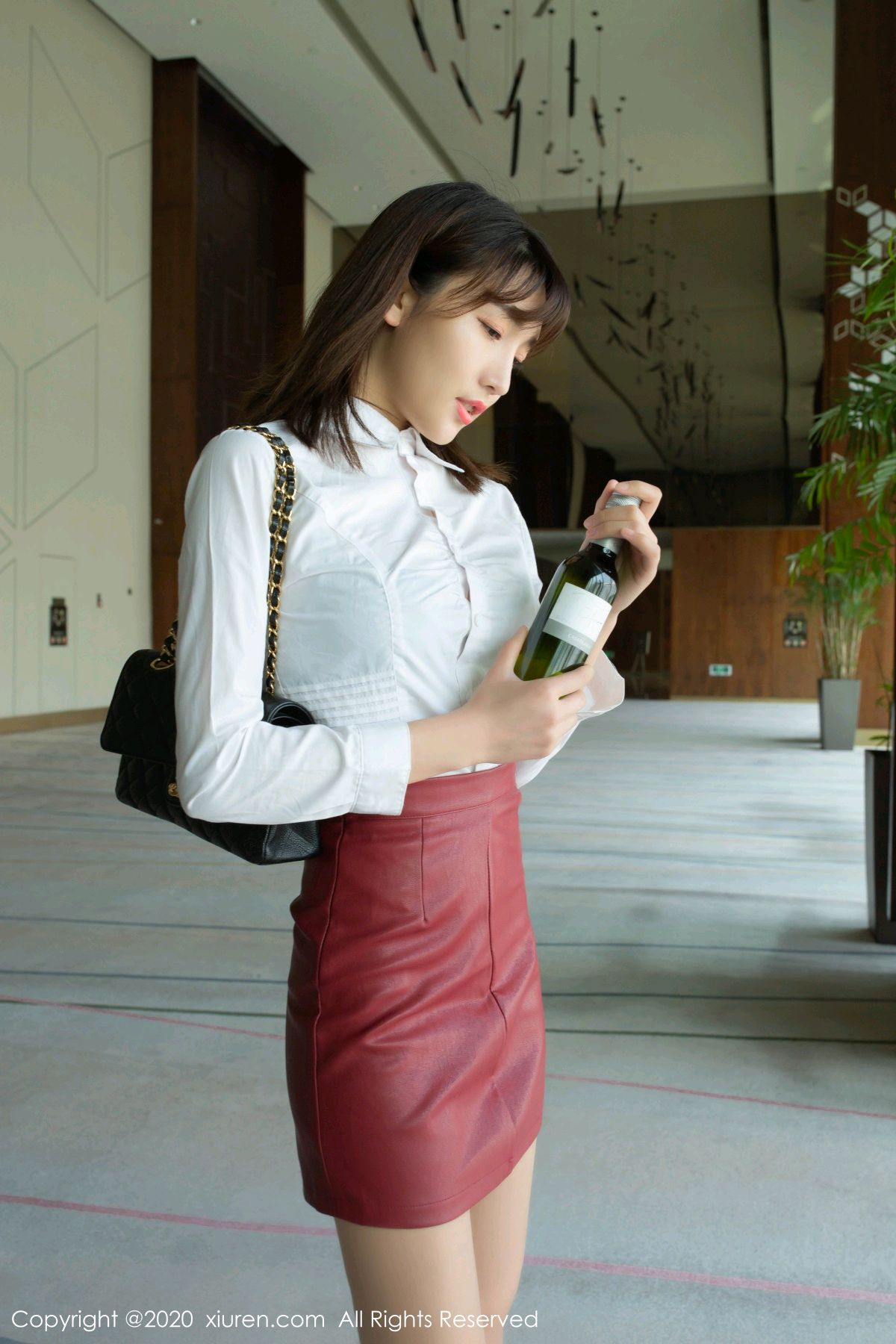 [XiuRen秀人网]高清写真图 2020.07.23 No.2393 陆萱萱