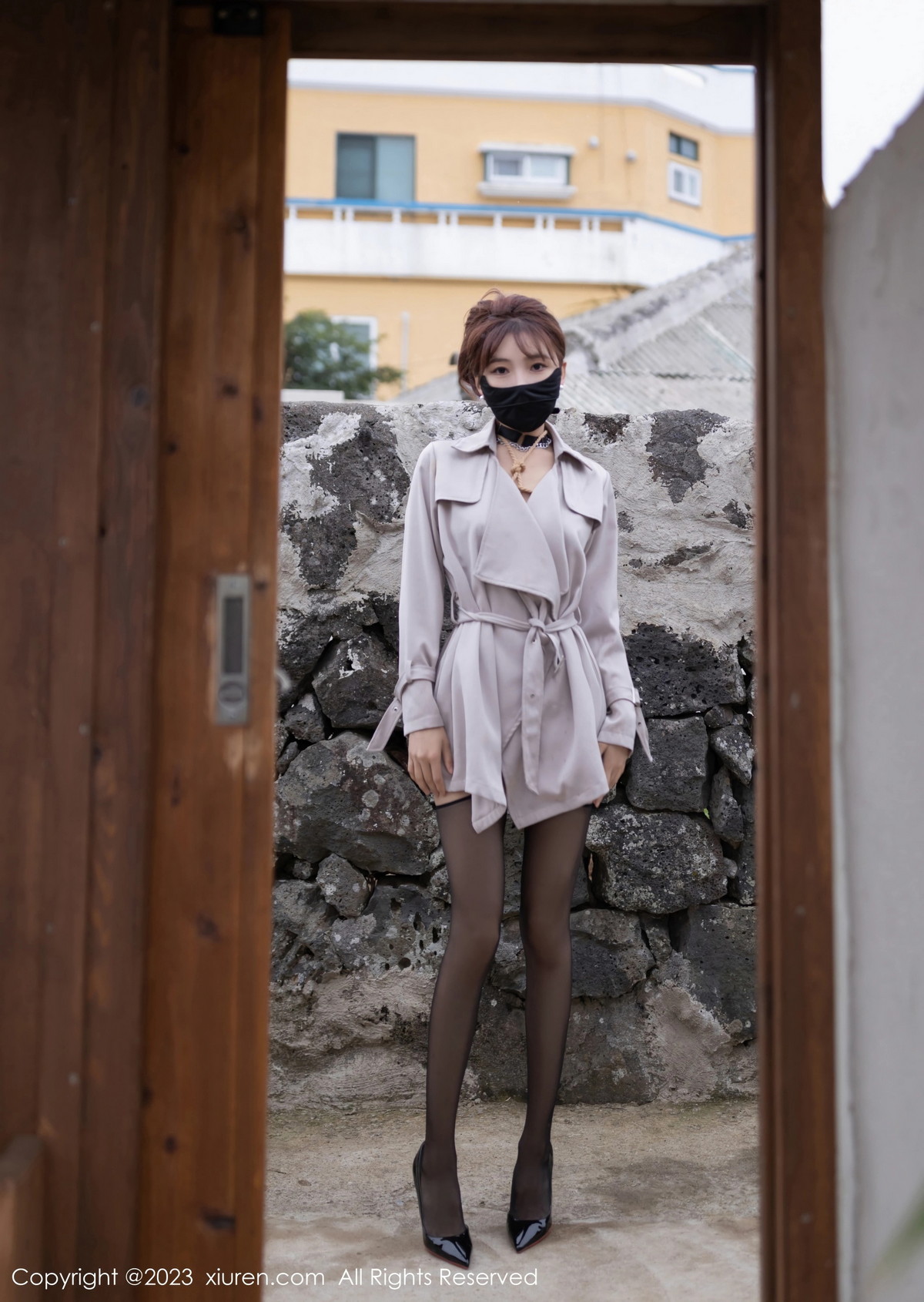 [XiuRen]高清写真图 2023.10.19 No.7538 陆萱萱 黑丝美腿