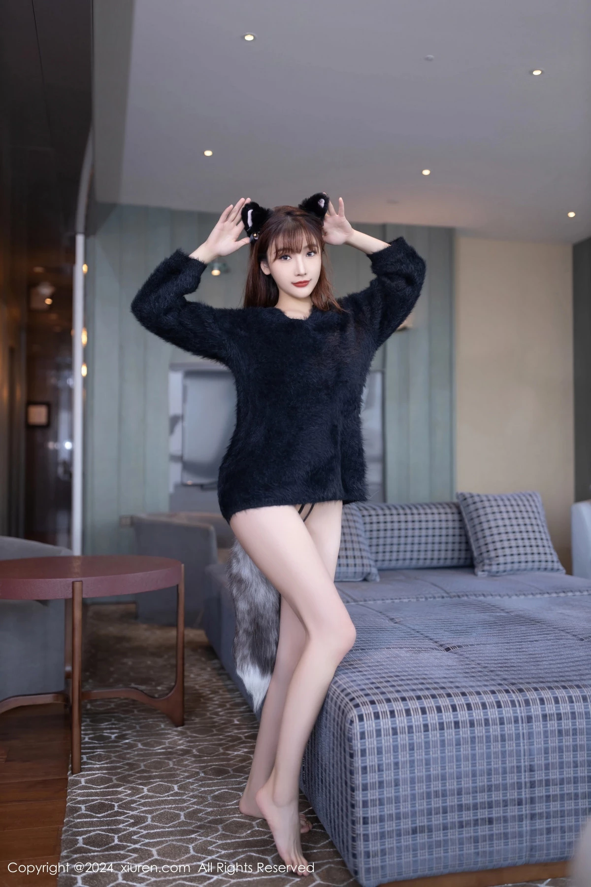 [XiuRen]高清写真图 2024.02.29 No.8159 陆萱萱 黑丝性感