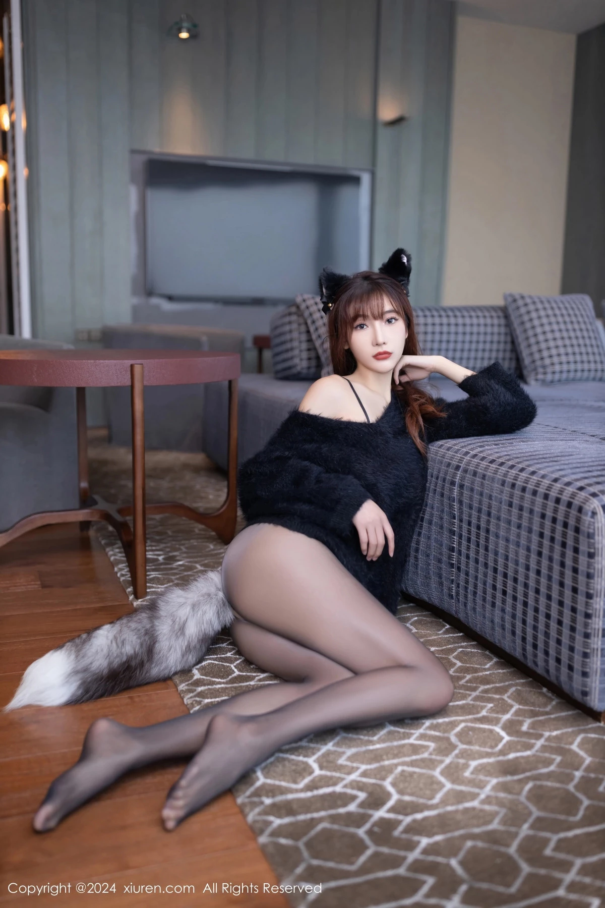 [XiuRen]高清写真图 2024.02.29 No.8159 陆萱萱 黑丝性感