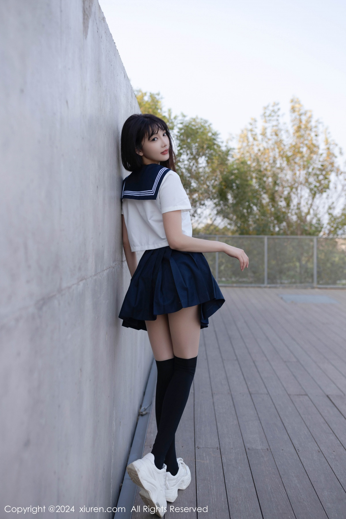 [XiuRen]高清写真图 2024.10.17 No.9305 陆萱萱 丝袜美腿