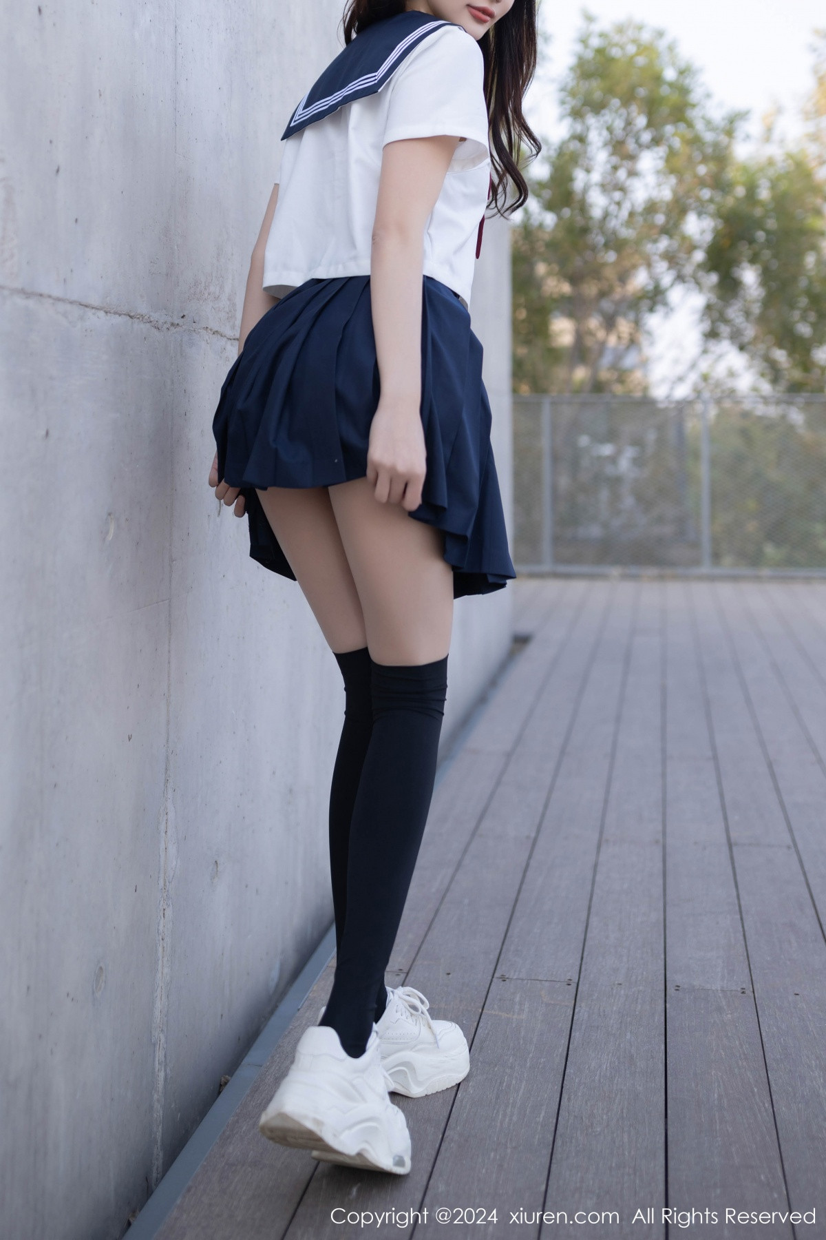 [XiuRen]高清写真图 2024.10.17 No.9305 陆萱萱 丝袜美腿