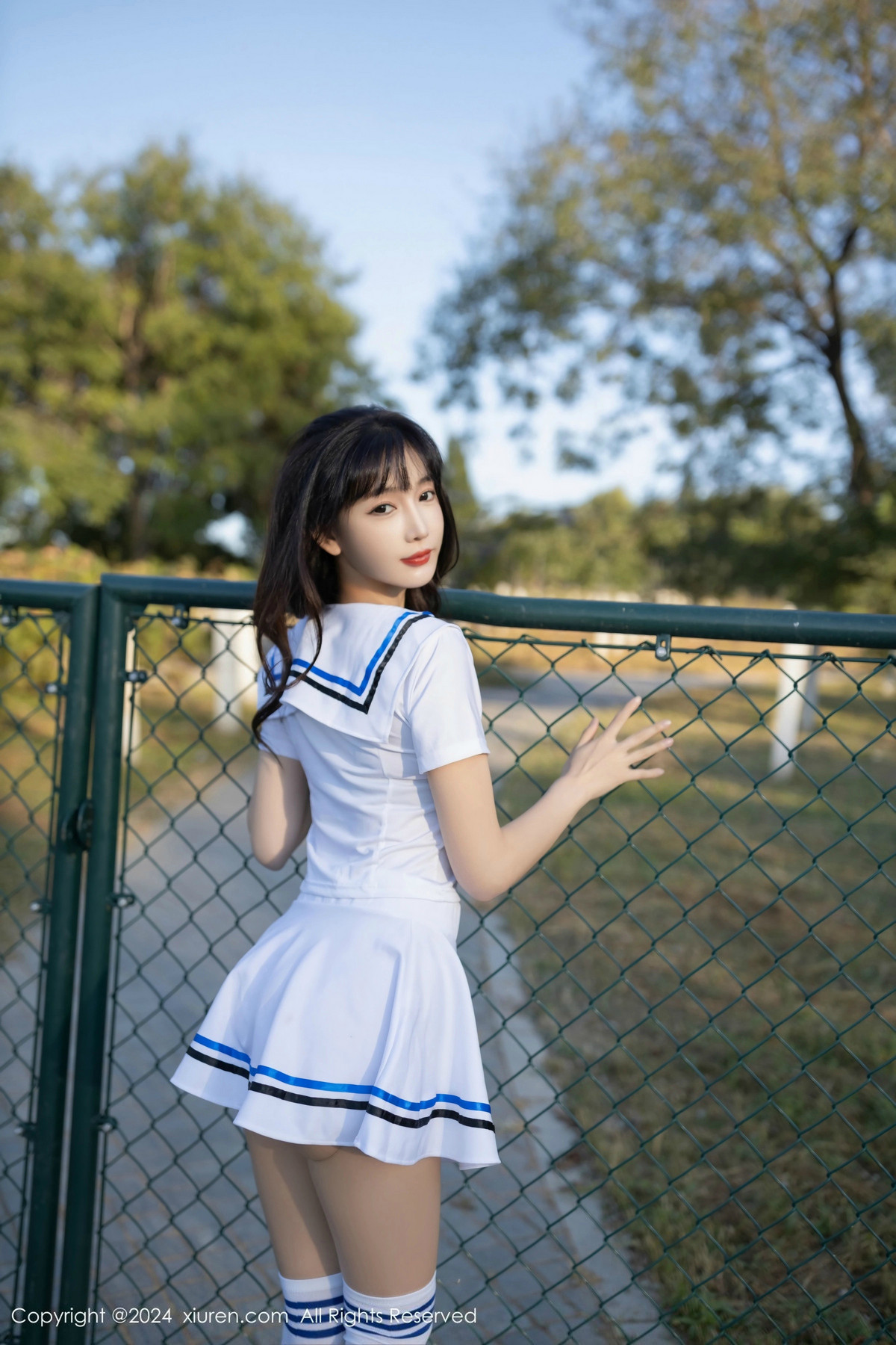 [XiuRen]高清写真图 2024.12.05 No.9554 陆萱萱 学生套装