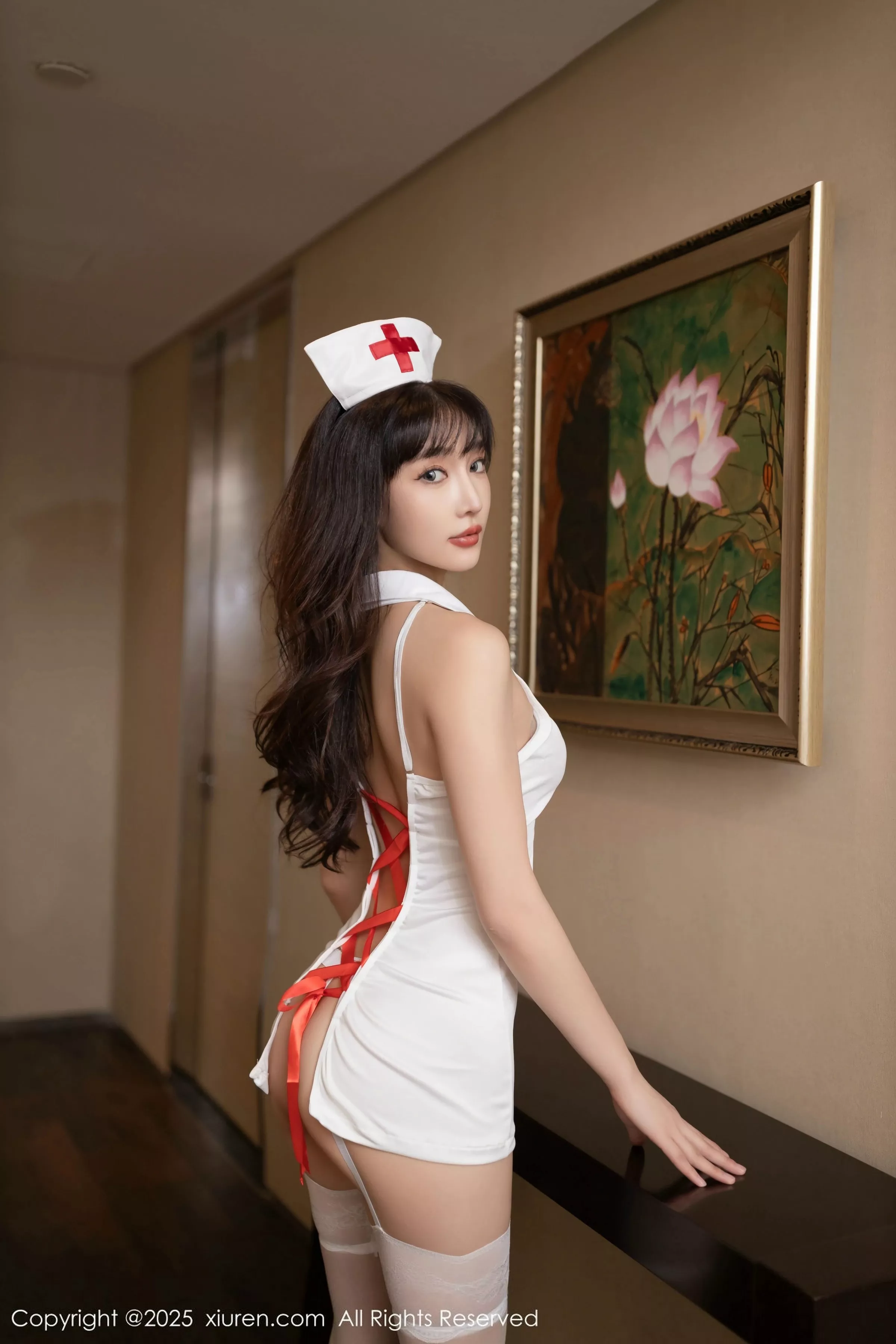 [XiuRen]高清写真图 2025.05.08 No.10252 陆萱萱 白色丝袜