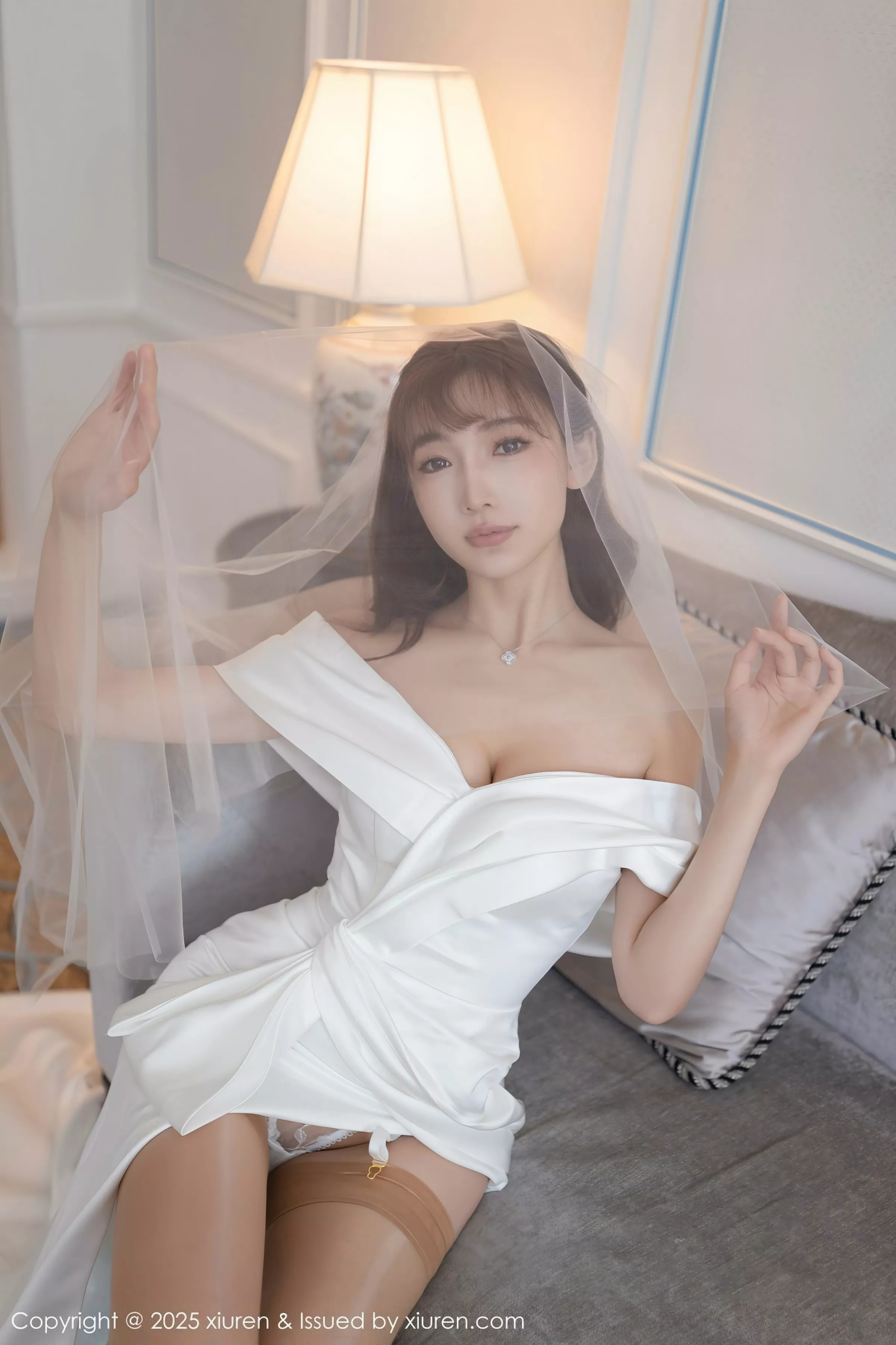 [XiuRen]高清写真图 2025.07.10 No.10535 陆萱萱 撩人心怀
