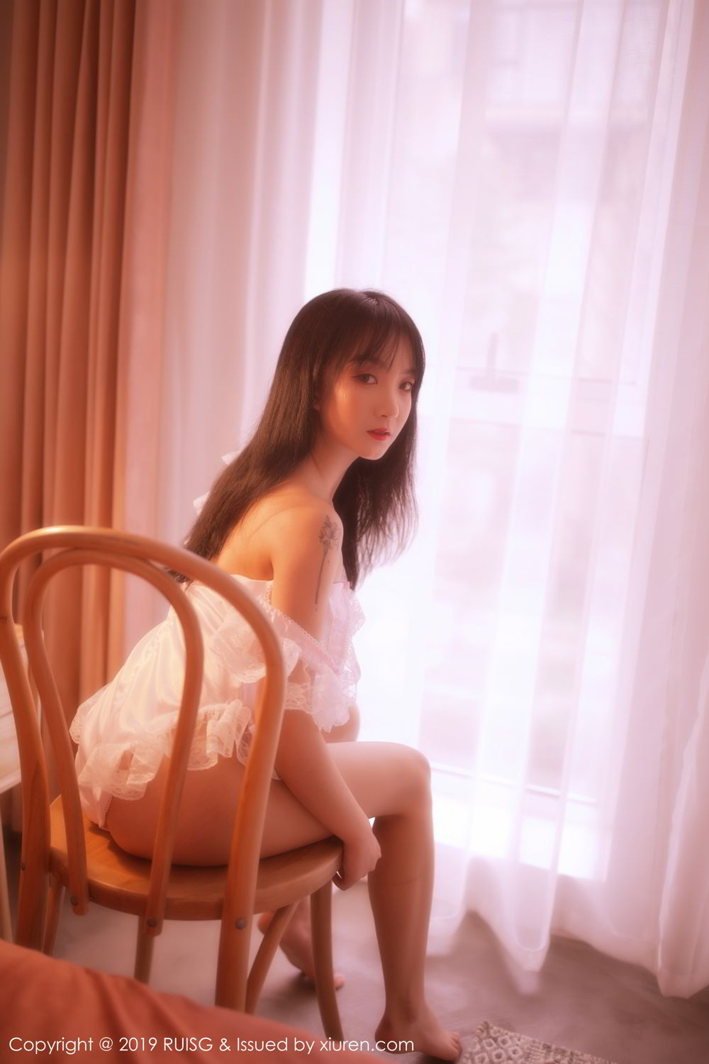 [RUISG]高清写真图 2019.09.11 VOL.085 小葡萄miki
