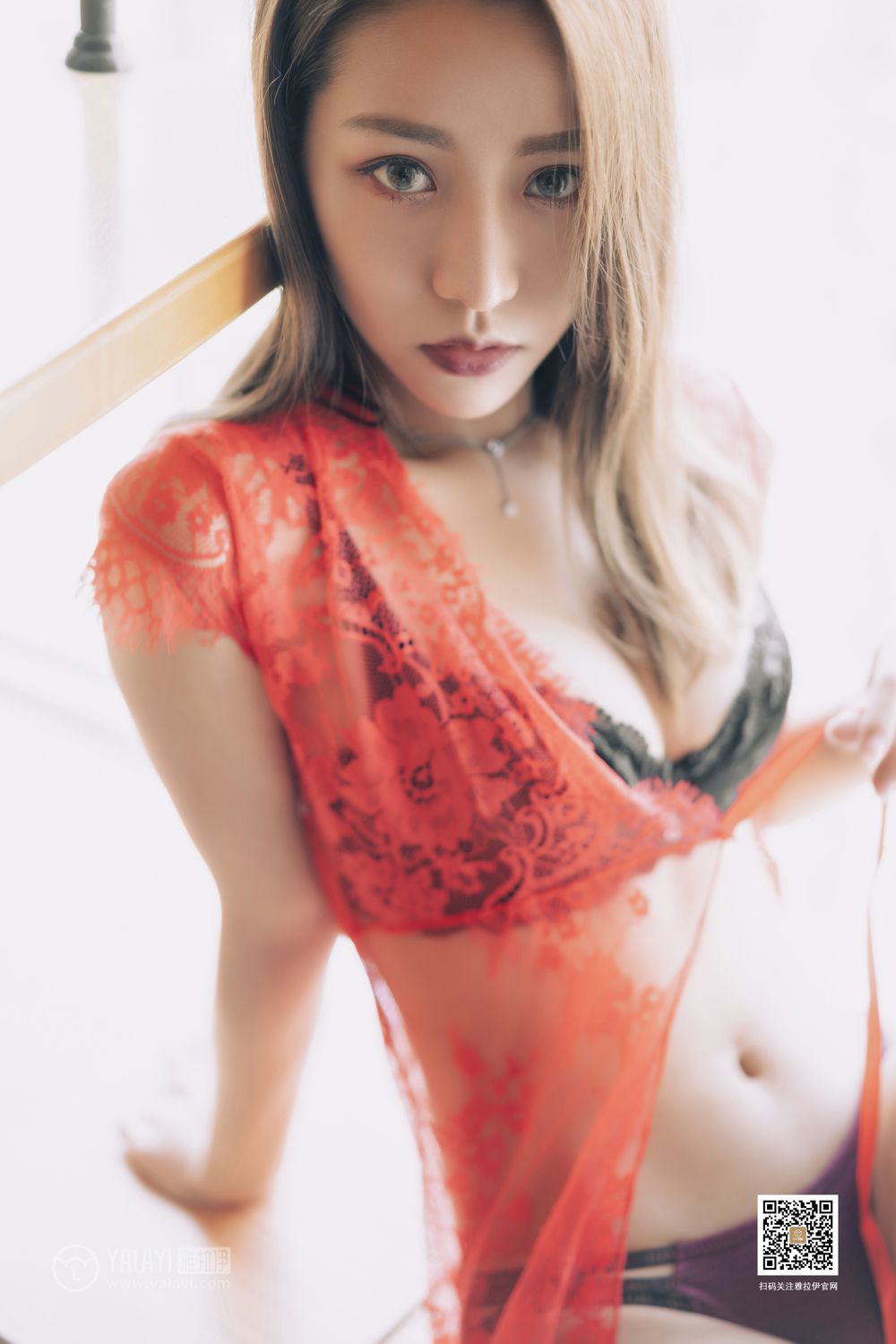 [YALAYI雅拉伊]高清写真图 2019.08.27 No.381 红与黑 芊芊