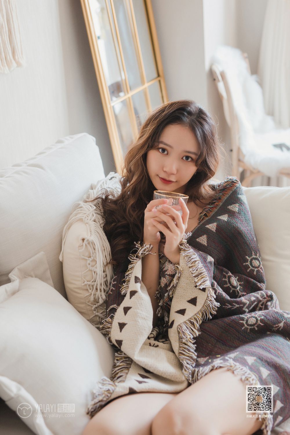 [YALAYI雅拉伊]高清写真图 2019.12.20 No.496 想你的呵护 晓琳