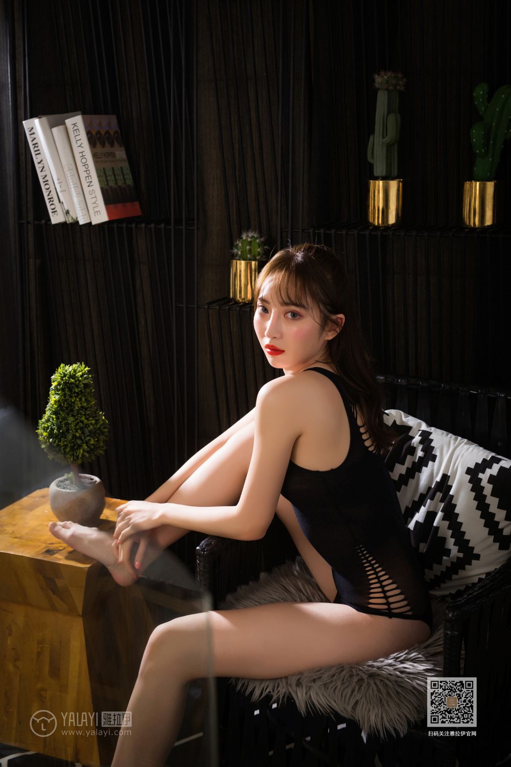 [YALAYI雅拉伊]高清写真图 2019.09.14 No.405 精致的名媛 白雪