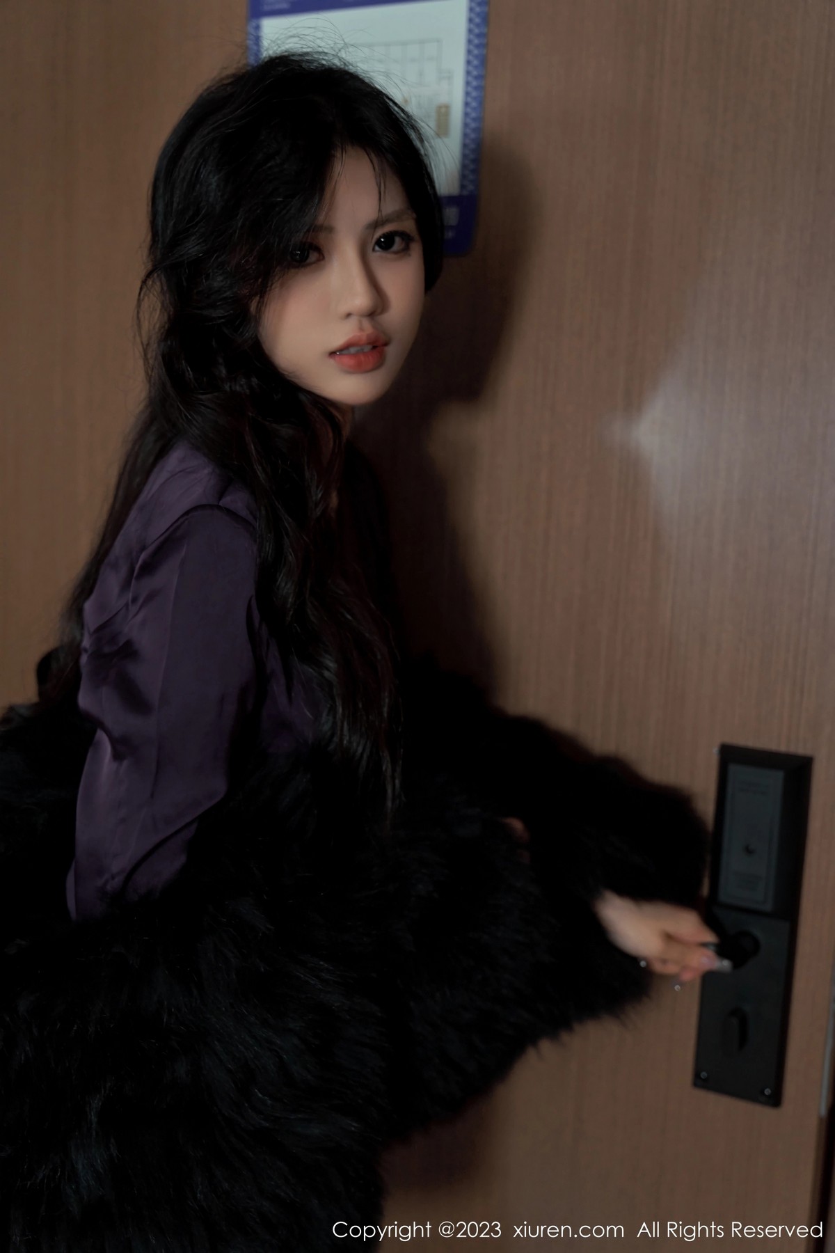 [XiuRen]高清写真图 2023.04.27 No.6649 浅浅Danny 黑丝美腿