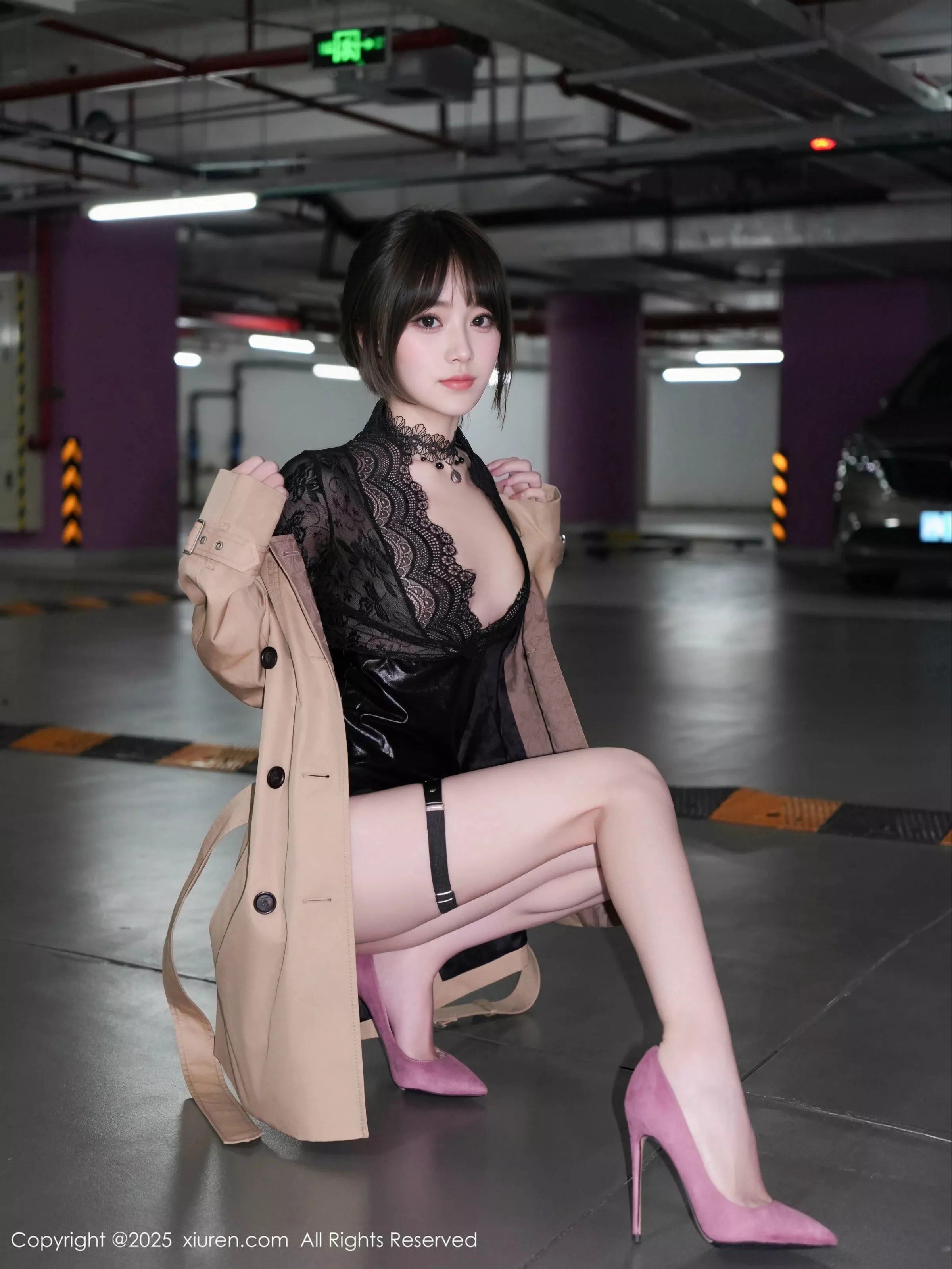 [XiuRen]高清写真图 2025.04.10 No.10134 汁汁 浅色风衣