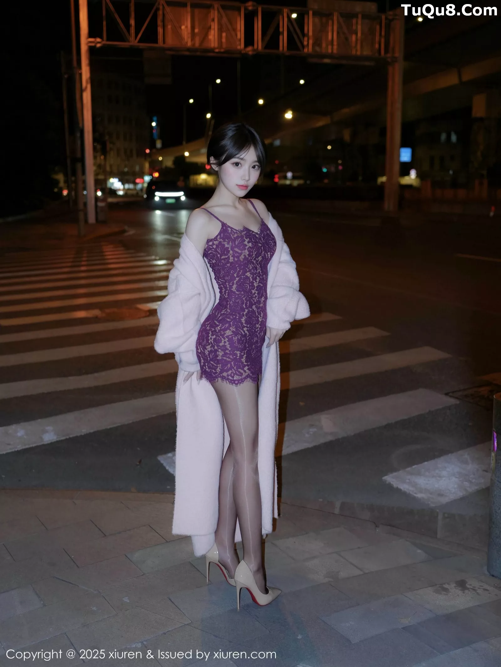 [XiuRen]高清写真图 2025.05.27 No.10332 汁汁 紫色吊带