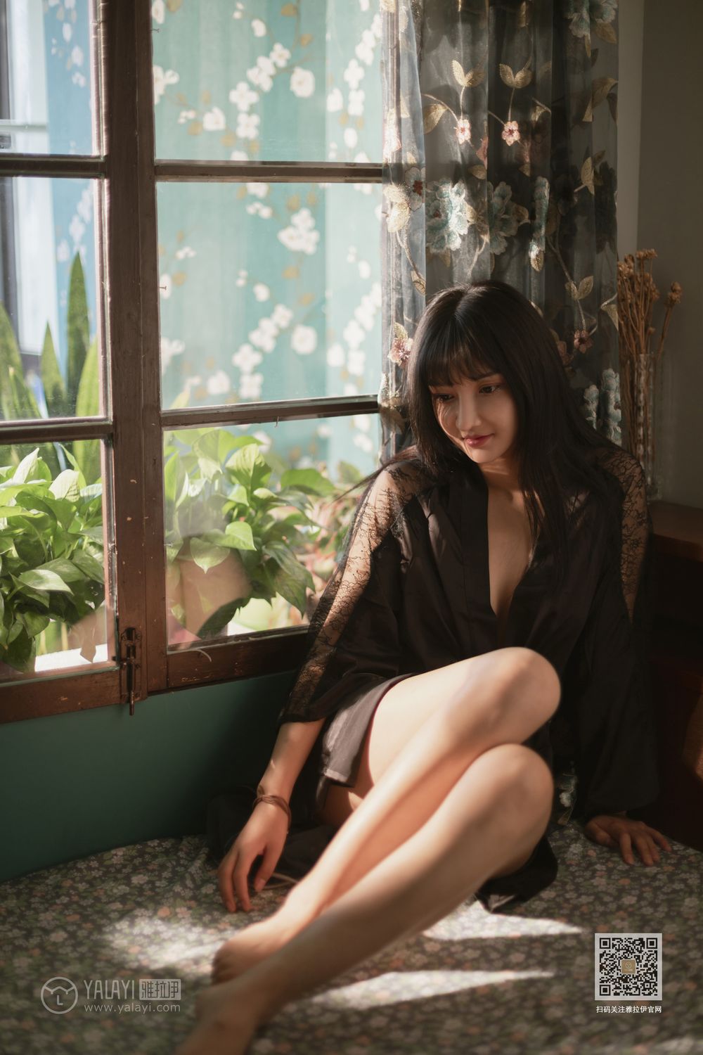 [YALAYI雅拉伊]高清写真图 2019.12.18 No.494 帘卷美人绰态 韩熙
