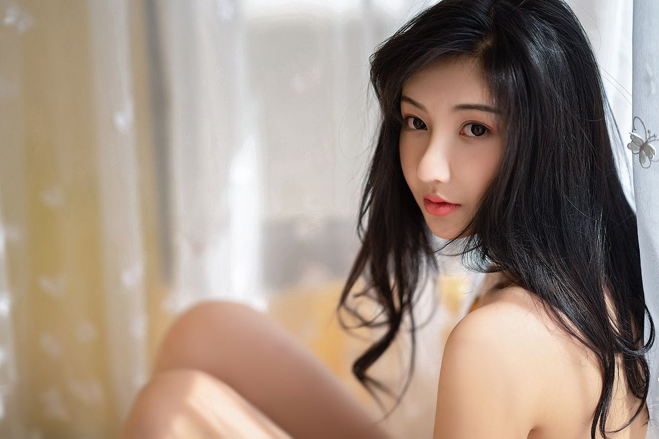 [TouTiao头条女神]高清写真图 2020-04-16 小鱼的情绪 韩熙小狐狸