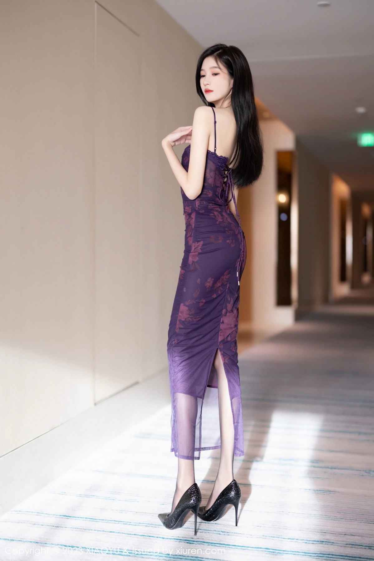[XIAOYU]高清写真图 2023.10.17 VOL.1128 程程程- 长裙美腿