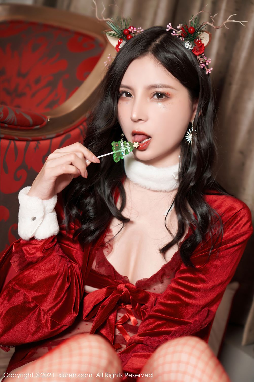 [XiuRen]高清写真图 2021.12.23 No.4377 小蛮妖Yummy