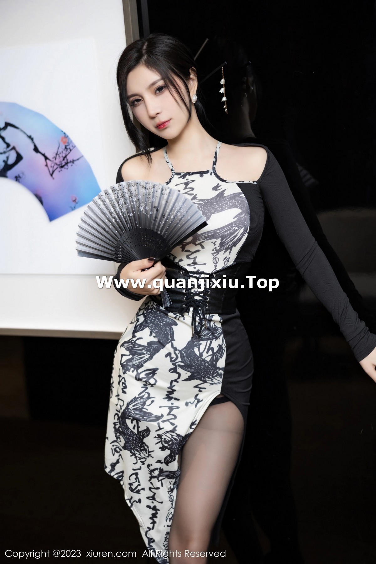 [XiuRen]高清写真图 2023.03.13 No.6406 小蛮妖Yummy 黑丝美腿