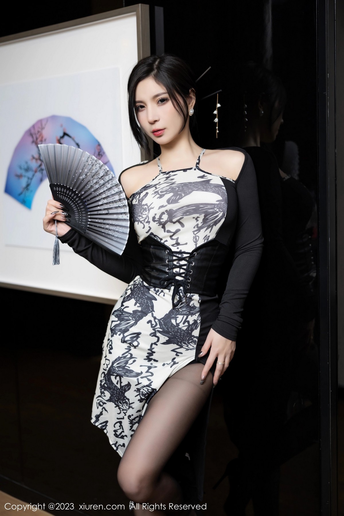 [XiuRen]高清写真图 2023.03.13 No.6406 小蛮妖Yummy 黑丝美腿