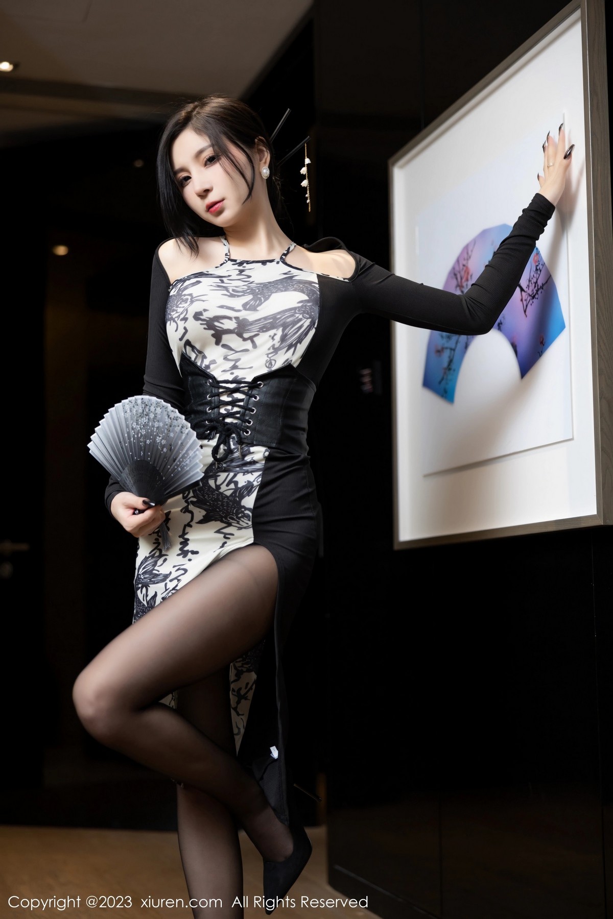 [XiuRen]高清写真图 2023.03.13 No.6406 小蛮妖Yummy 黑丝美腿