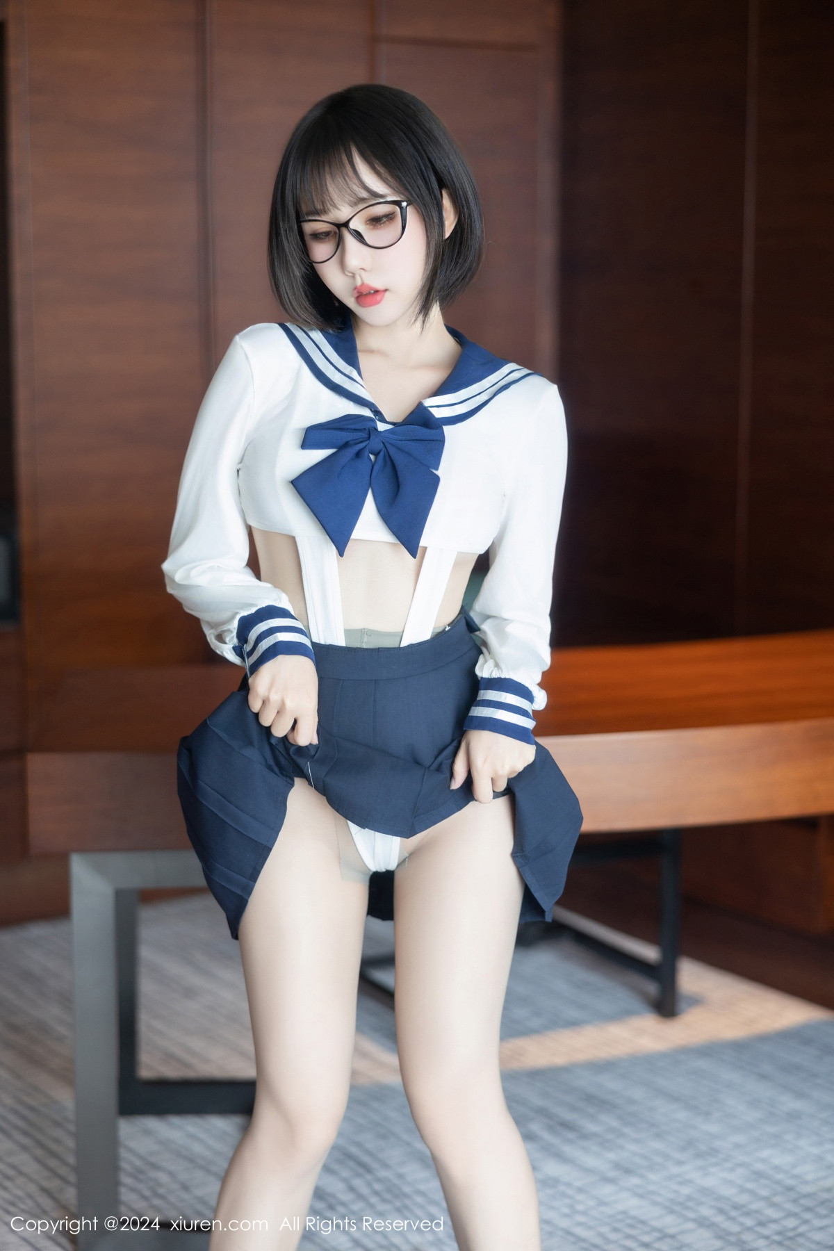 [XiuRen]高清写真图 2024.08.26 No.9065 小蛮妖Yummy 黑丝美腿