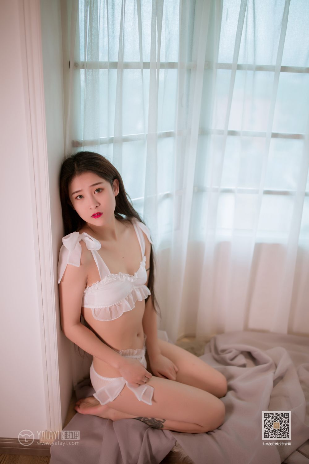 [YALAYI雅拉伊]高清写真图 2019.01.04 Vol.510 撩人的丝带 素素