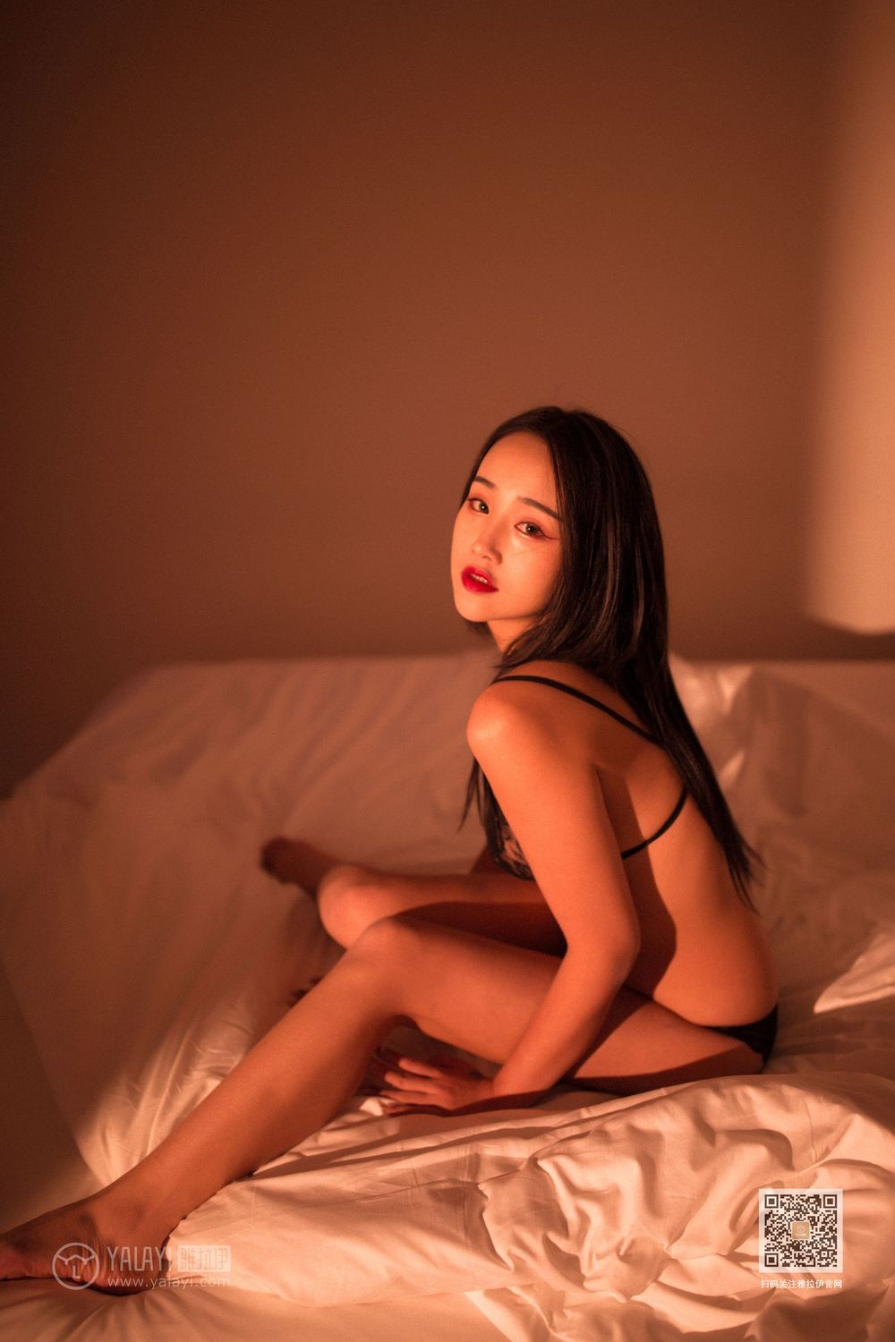 [YALAYI雅拉伊]高清写真图 2020.01.16 Vol.522 黑色尤物 优优
