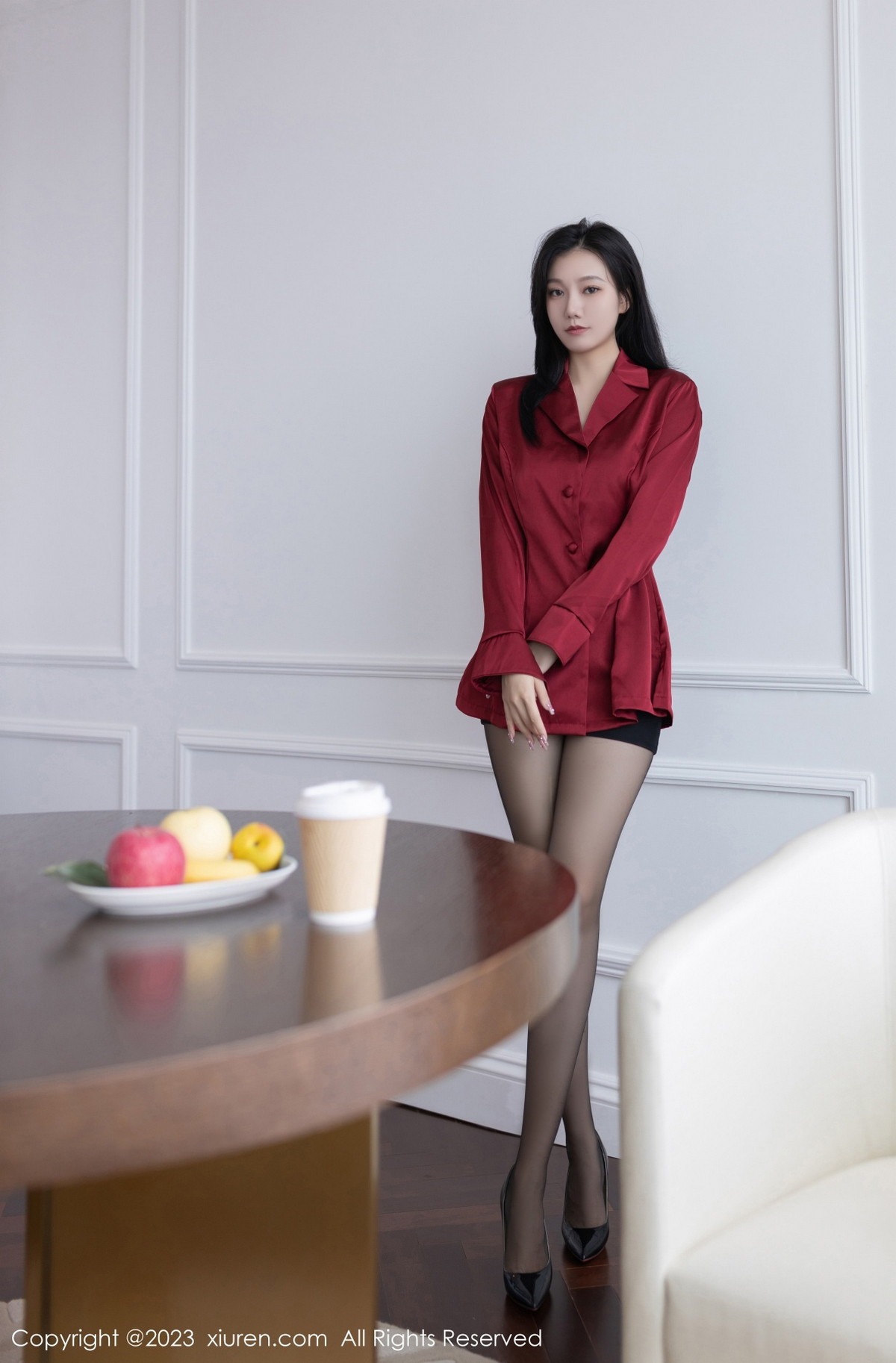[XiuRen]高清写真图 2023.09.05 No.7338 安然anran 黑丝美腿