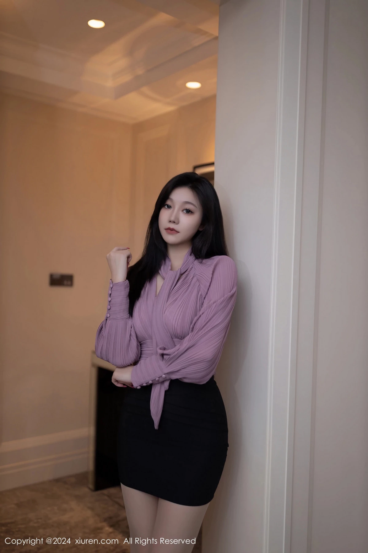 [XiuRen]高清写真图 2024.04.23 No.8438 安然anran 美腿丝袜