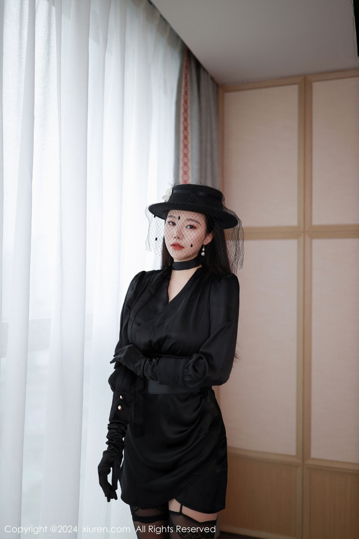[XiuRen]高清写真图 2024.08.20 No.9041 安然anran 黑丝美臀