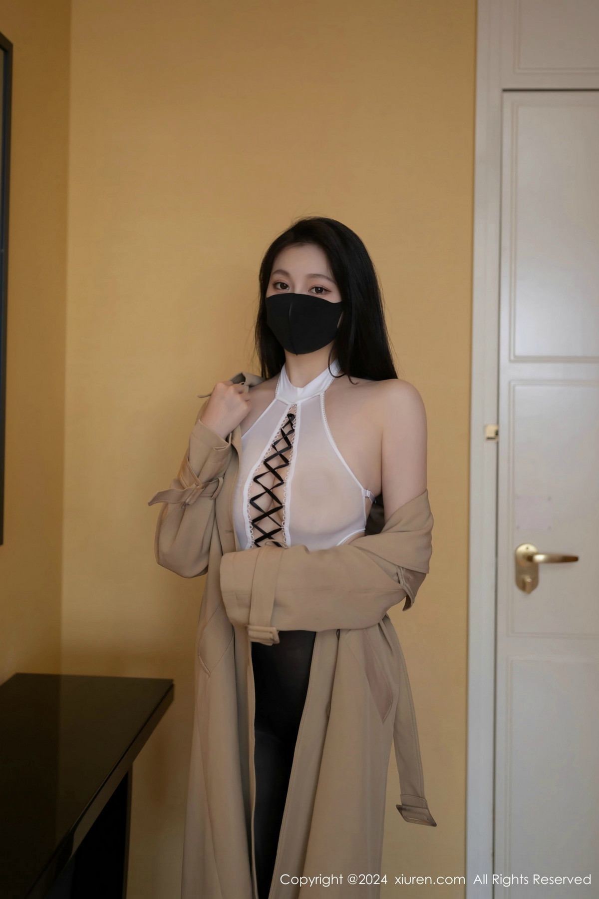 [XiuRen]高清写真图 2024.11.12 No.9436 安然anran 黑丝美腿