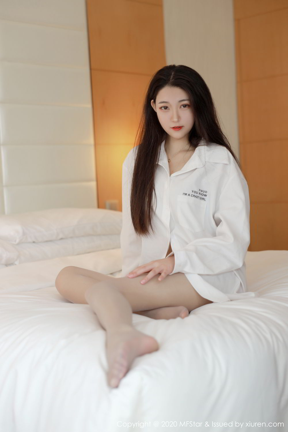[MFStar]高清写真图 2020.05.04 VOL.321 Laura张小妮