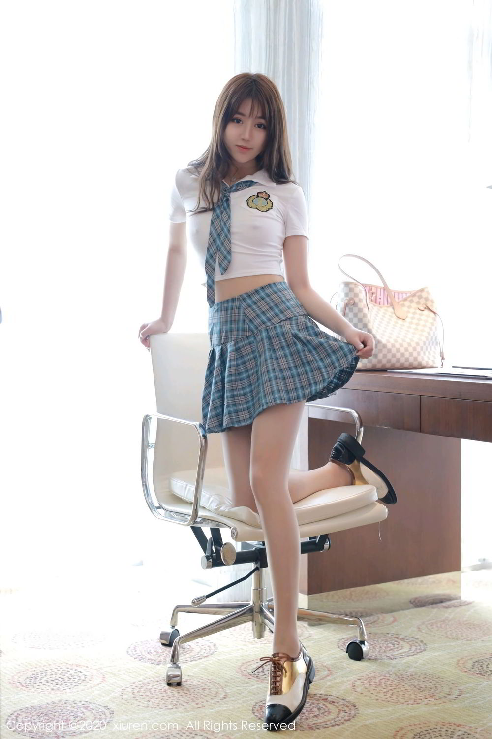 [XiuRen]高清写真图 2020.07.06 No.2291 梦梵