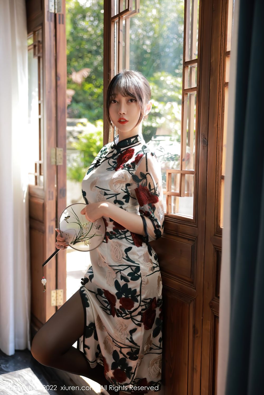 [XiuRen]高清写真图 2022.06.28 No.5199 玥儿玥er