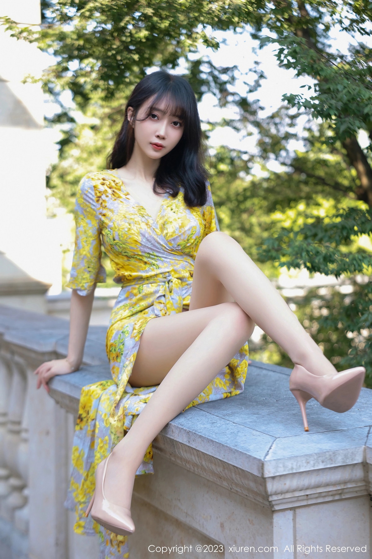 [XiuRen]高清写真图 2023.08.04 No.7186 玥儿玥er 杭州旅拍