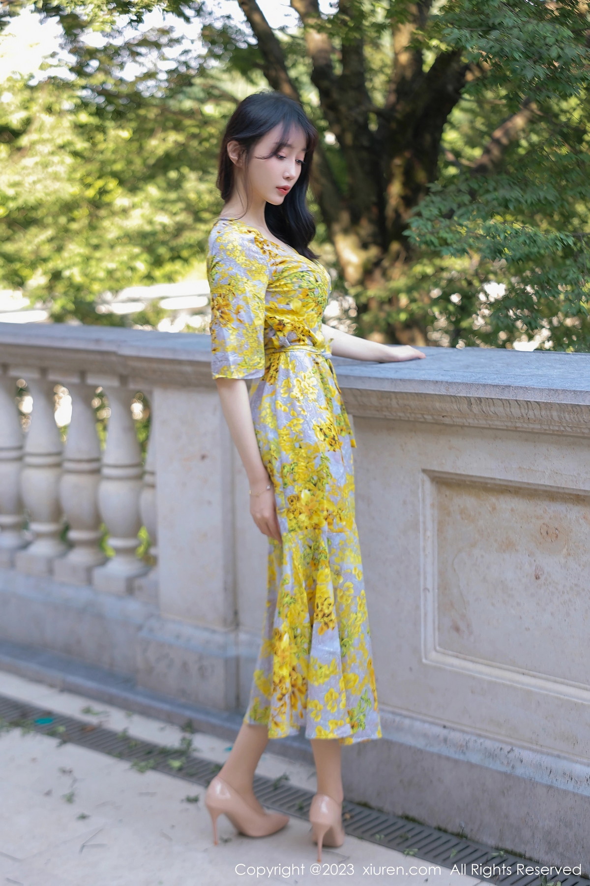 [XiuRen]高清写真图 2023.08.04 No.7186 玥儿玥er 杭州旅拍