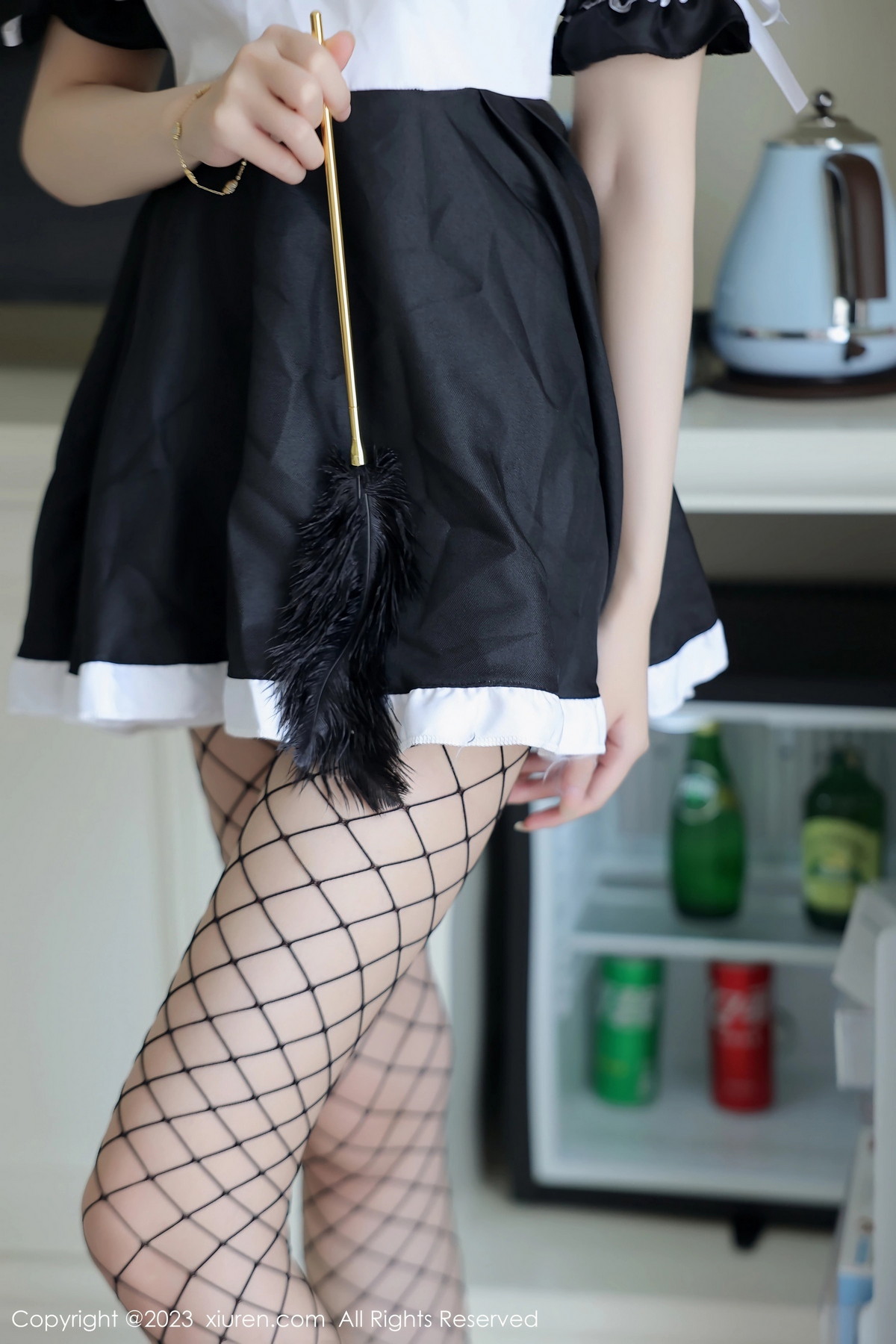 [XiuRen]高清写真图 2023.08.11 No.7217 玥儿玥er 女仆服美腿