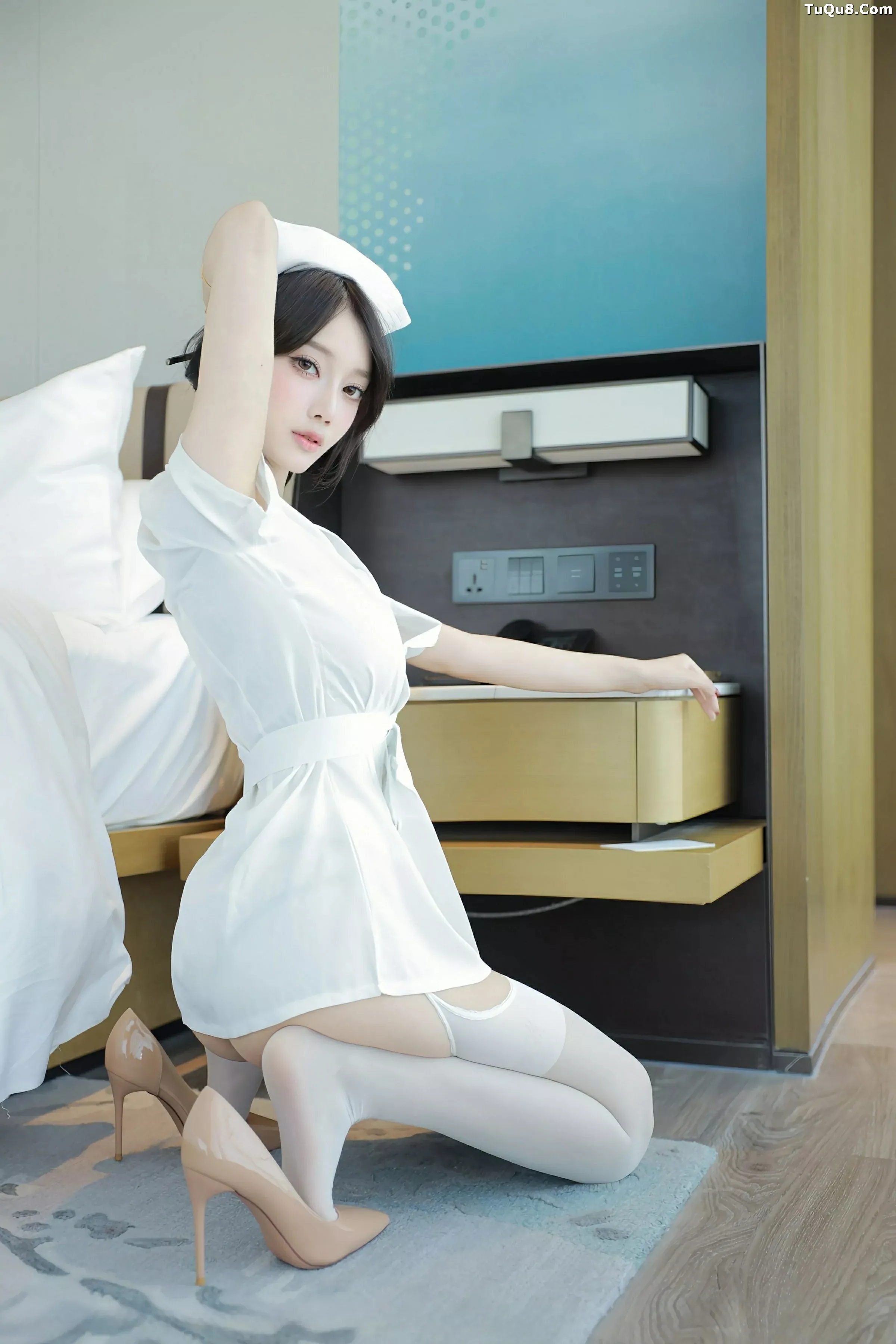 [XiuRen]高清写真图 2025.07.04 No.10507 玥儿玥er 白色护士