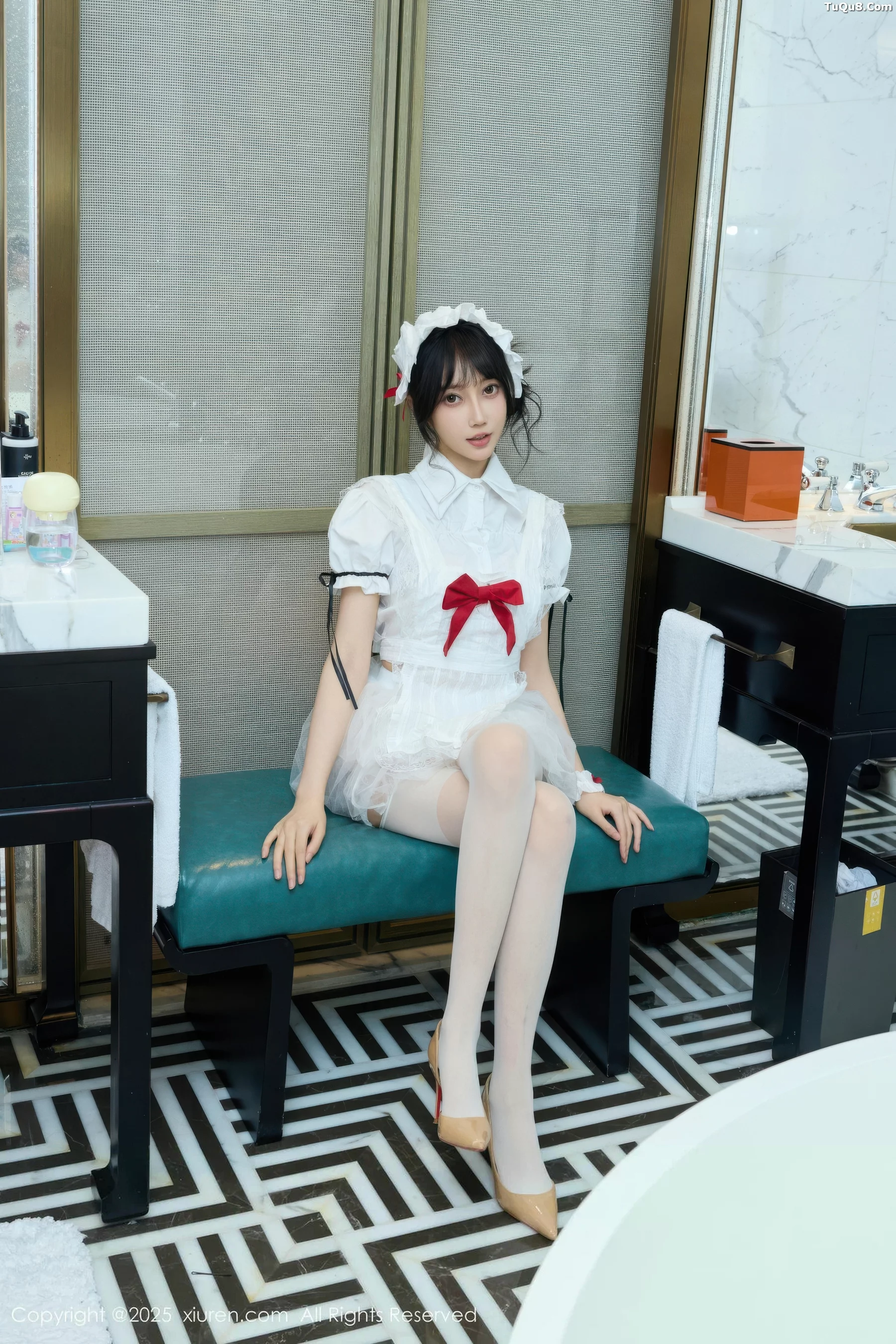 [XiuRen]高清写真图 2025.09.29 No.10827 玥儿玥er 萝莉女仆