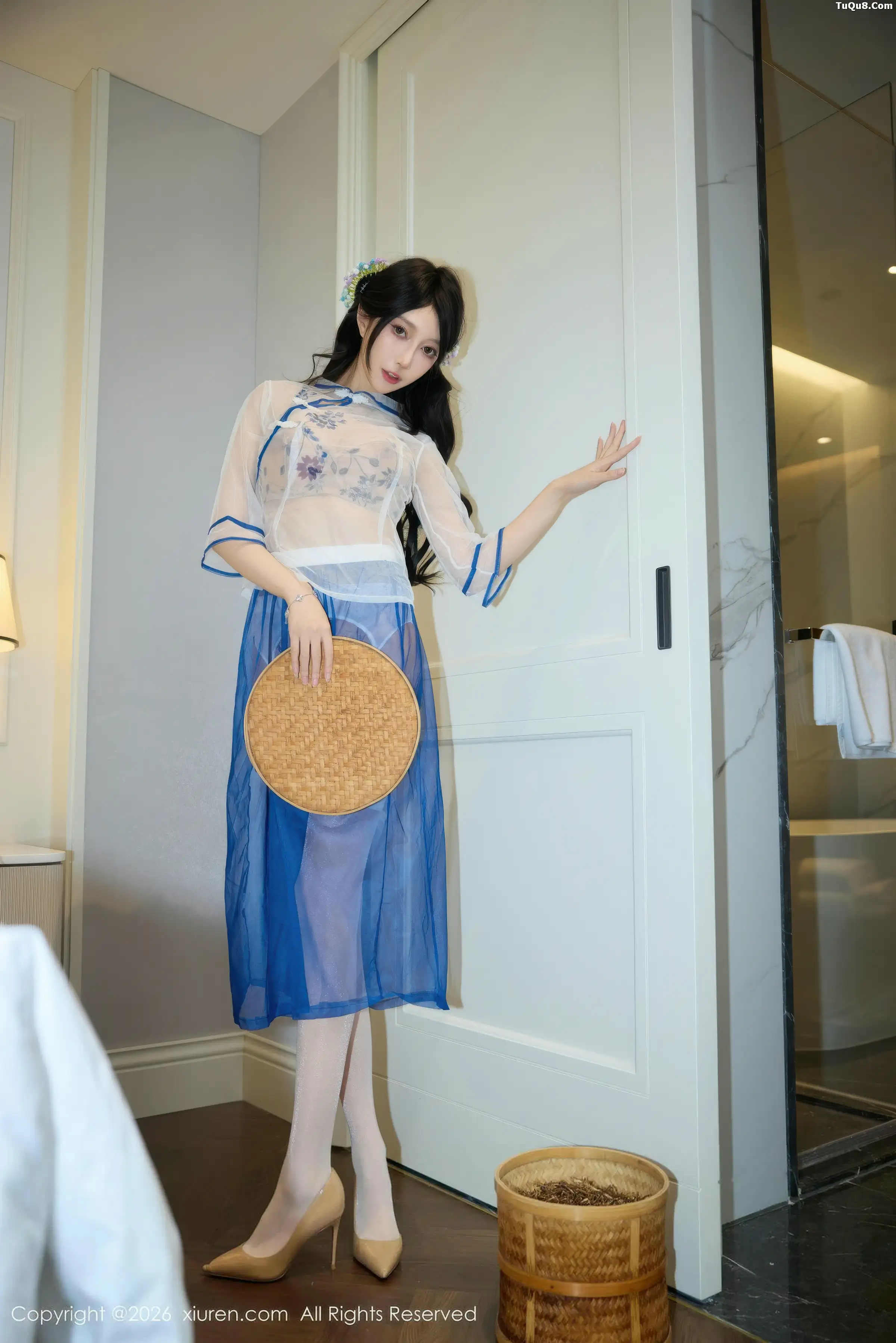 [XiuRen]高清写真图 2026.01.05 No.11194 玥儿玥er 性感浅色内衣