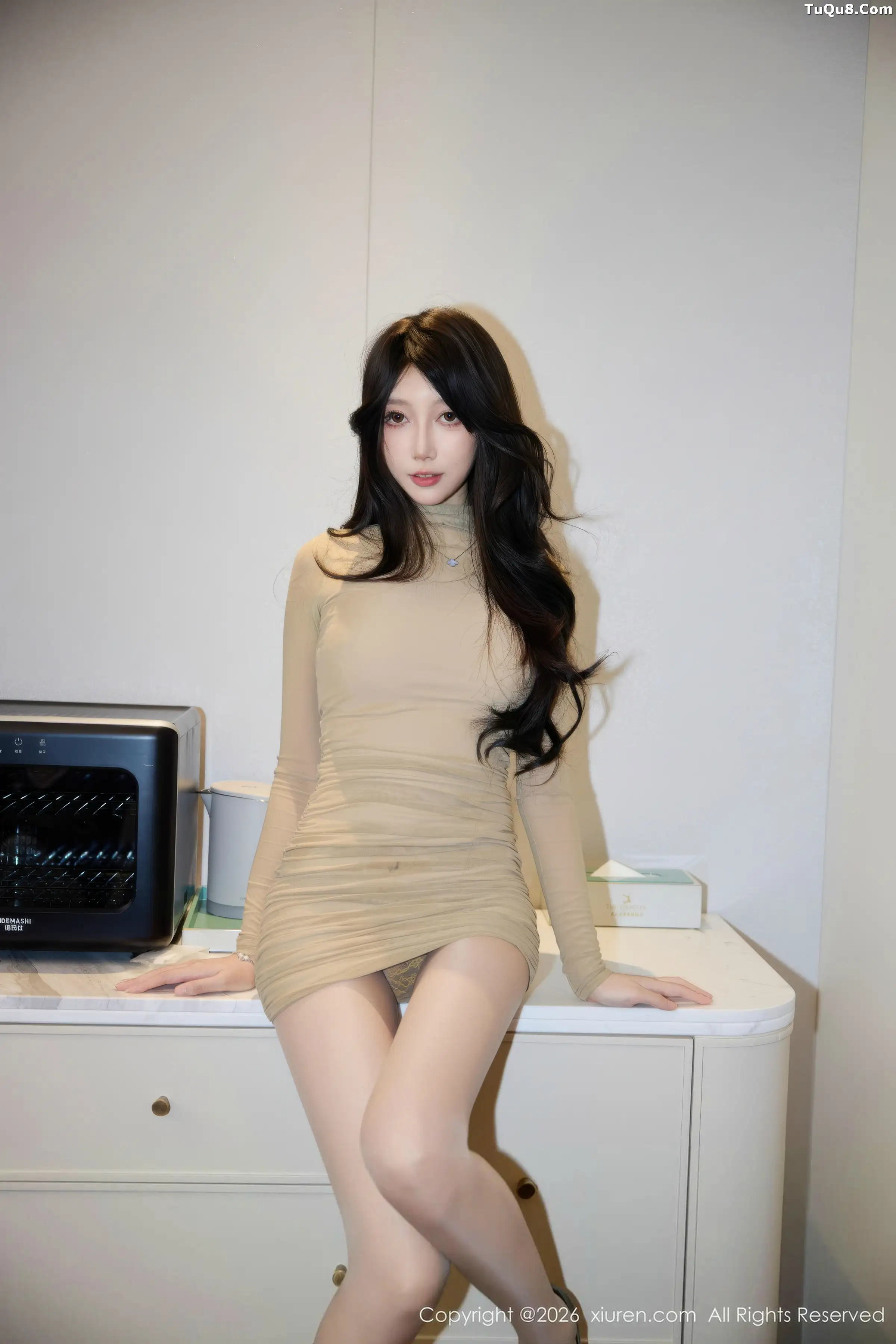 [XiuRen]高清写真图 2026.01.12 No.11221 玥儿玥er 超薄肉丝