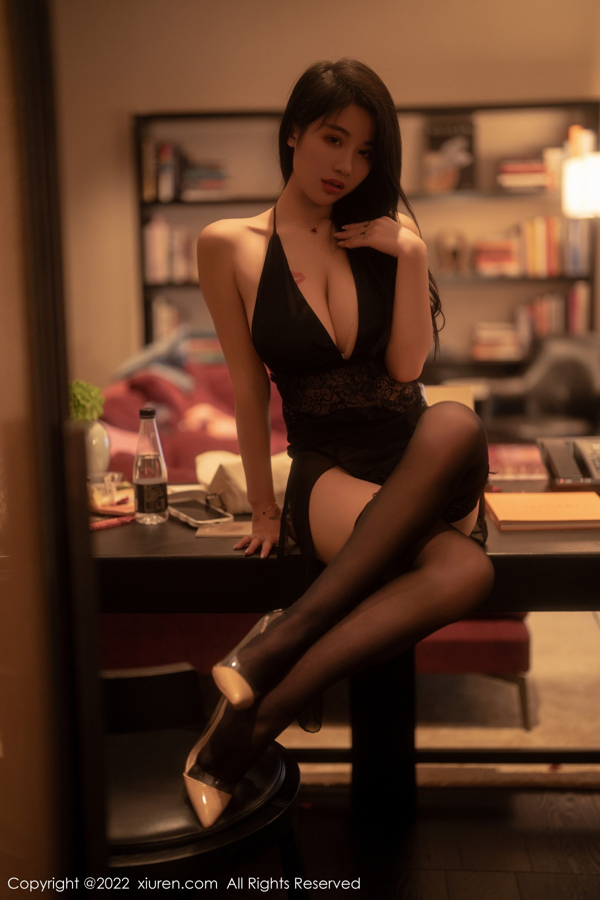 [XiuRen]高清写真图 2022.10.18 No.5722 美七Mia 西双版纳旅拍