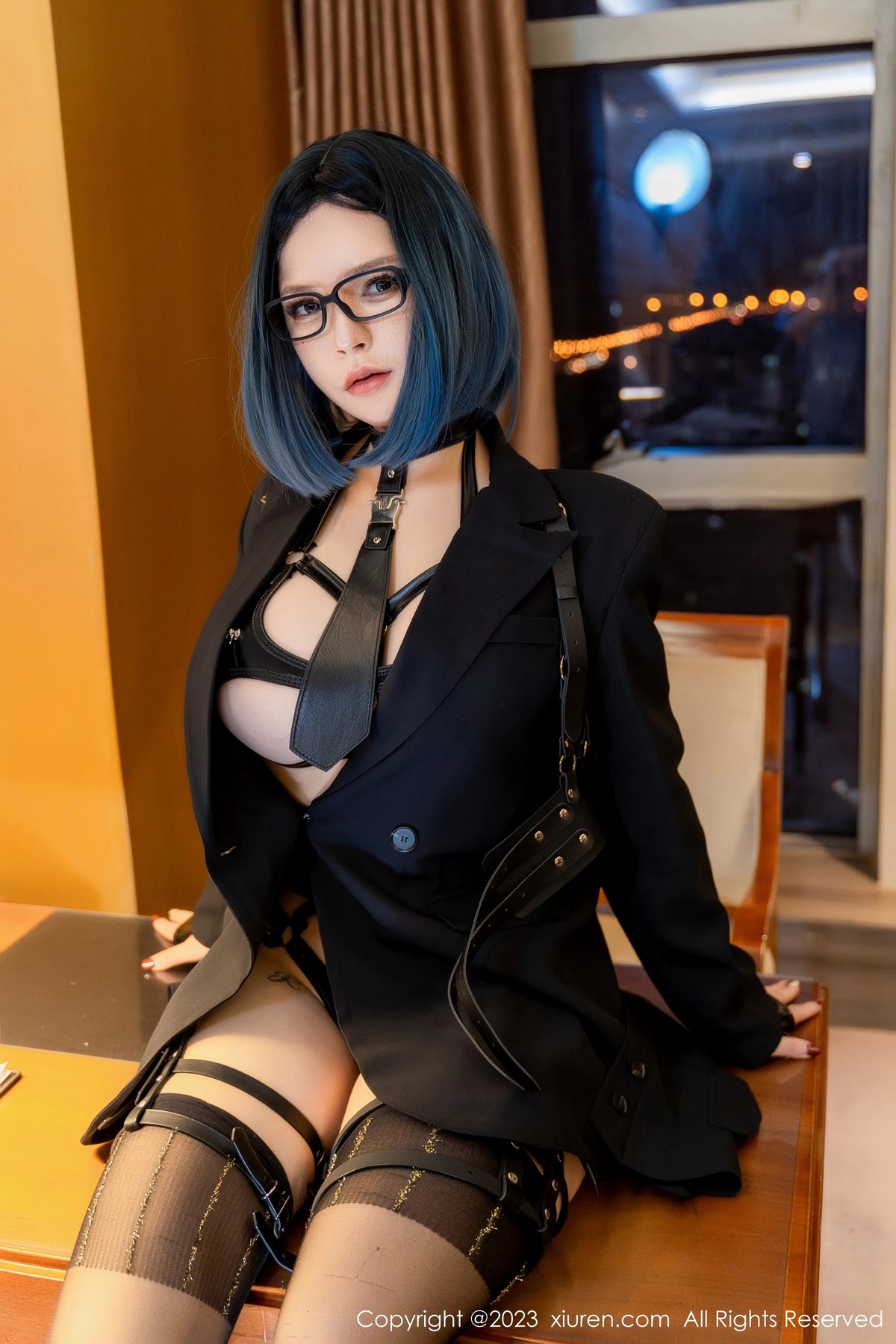[XiuRen]高清写真图 2023.03.01 No.6340 伊丽莎有点白 情趣服饰