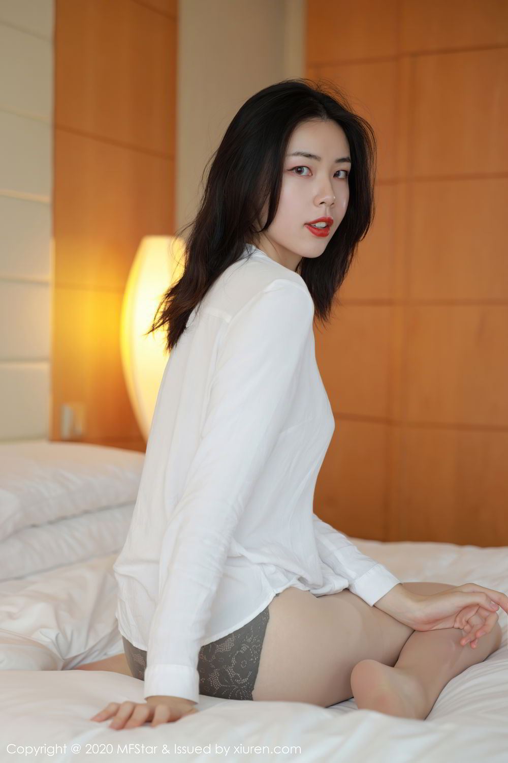 [MFStar]高清写真图 2020.10.26 VOL.406 欧阳美萱MX