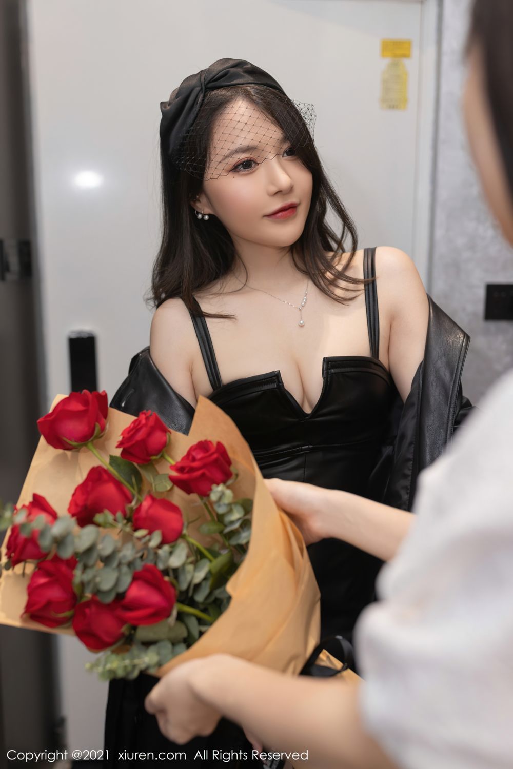 [XiuRen]高清写真图 2021.09.29 No.4021 鱼子酱Fish