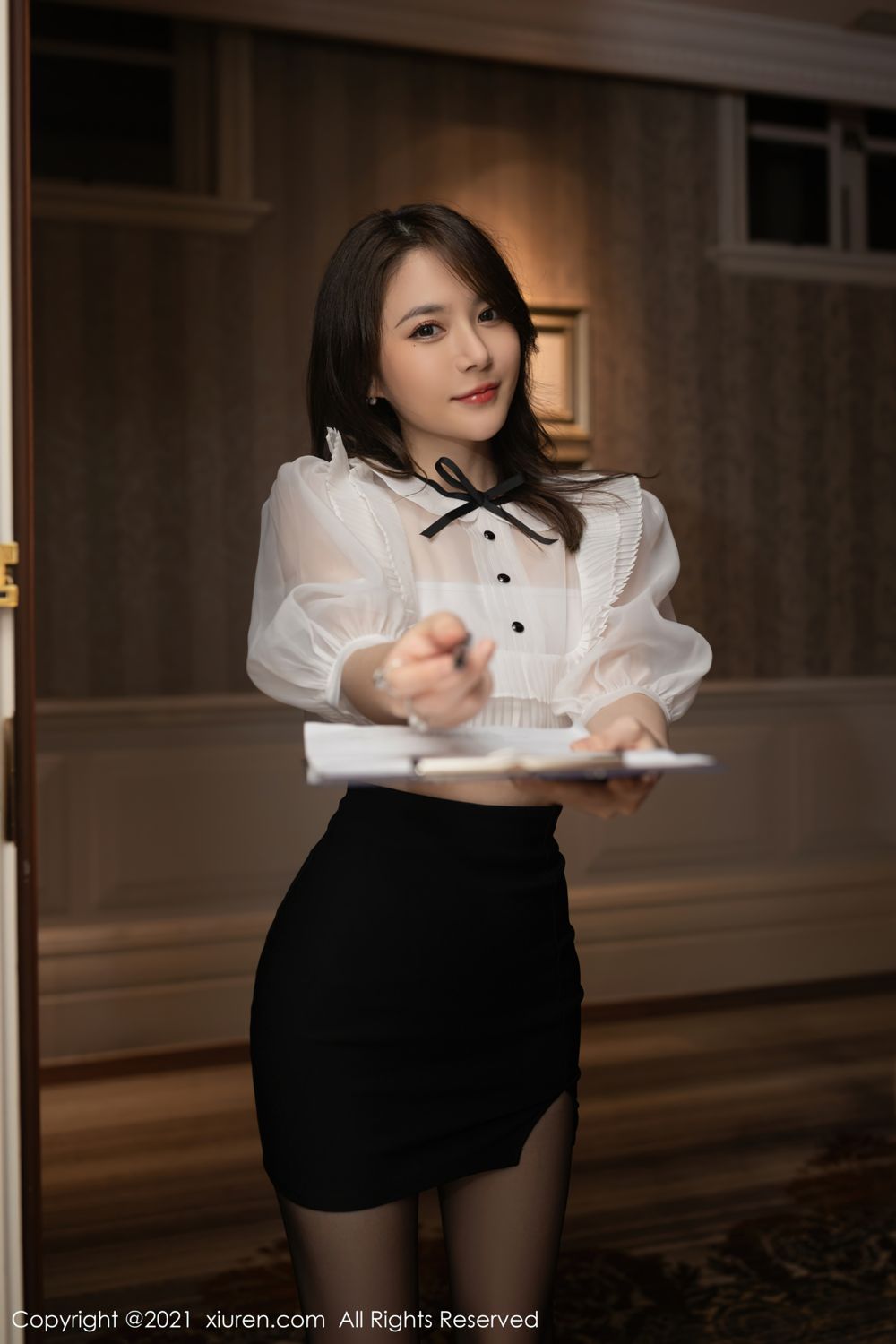 [XiuRen]高清写真图 2021.11.19 No.4241 鱼子酱Fish