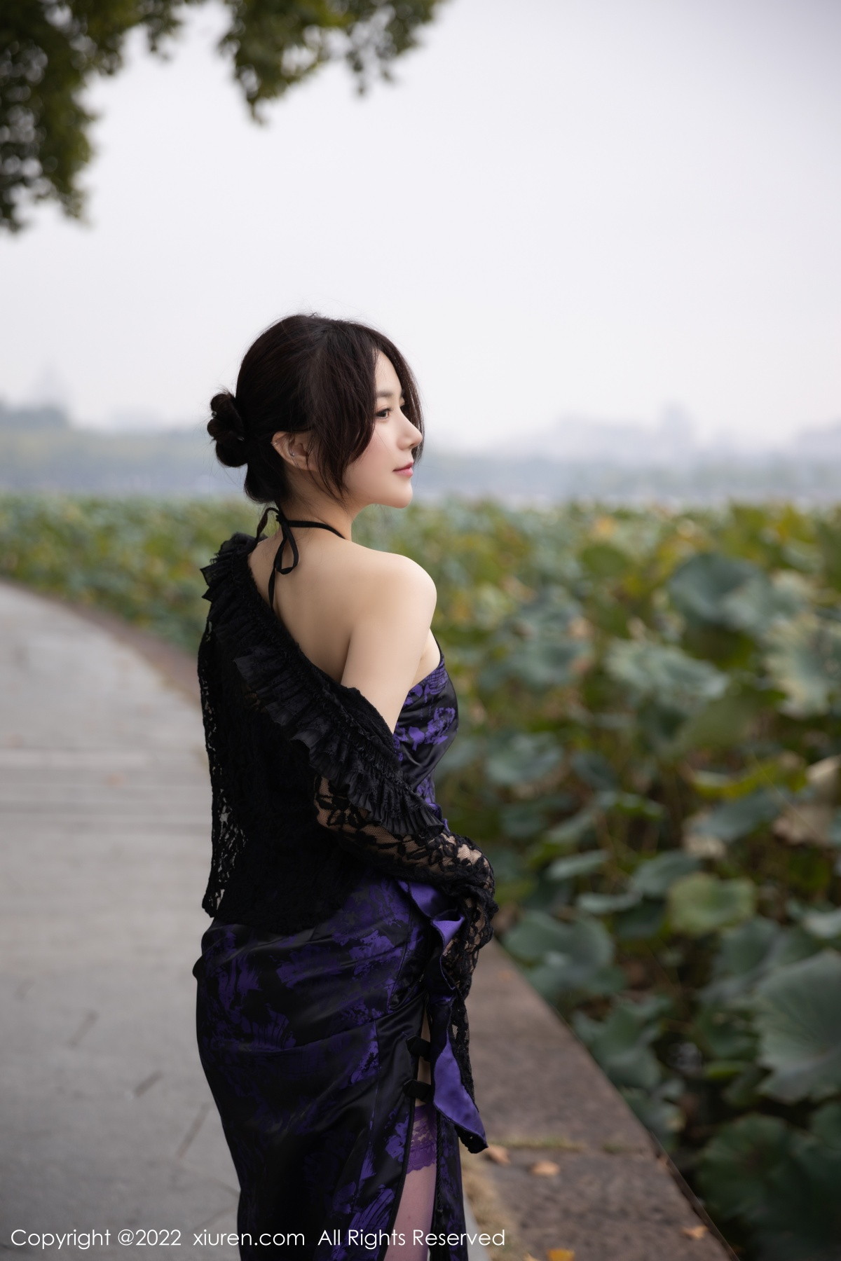 [XiuRen]高清写真图 2022.12.30 No.6074 鱼子酱Fish 丝袜美腿