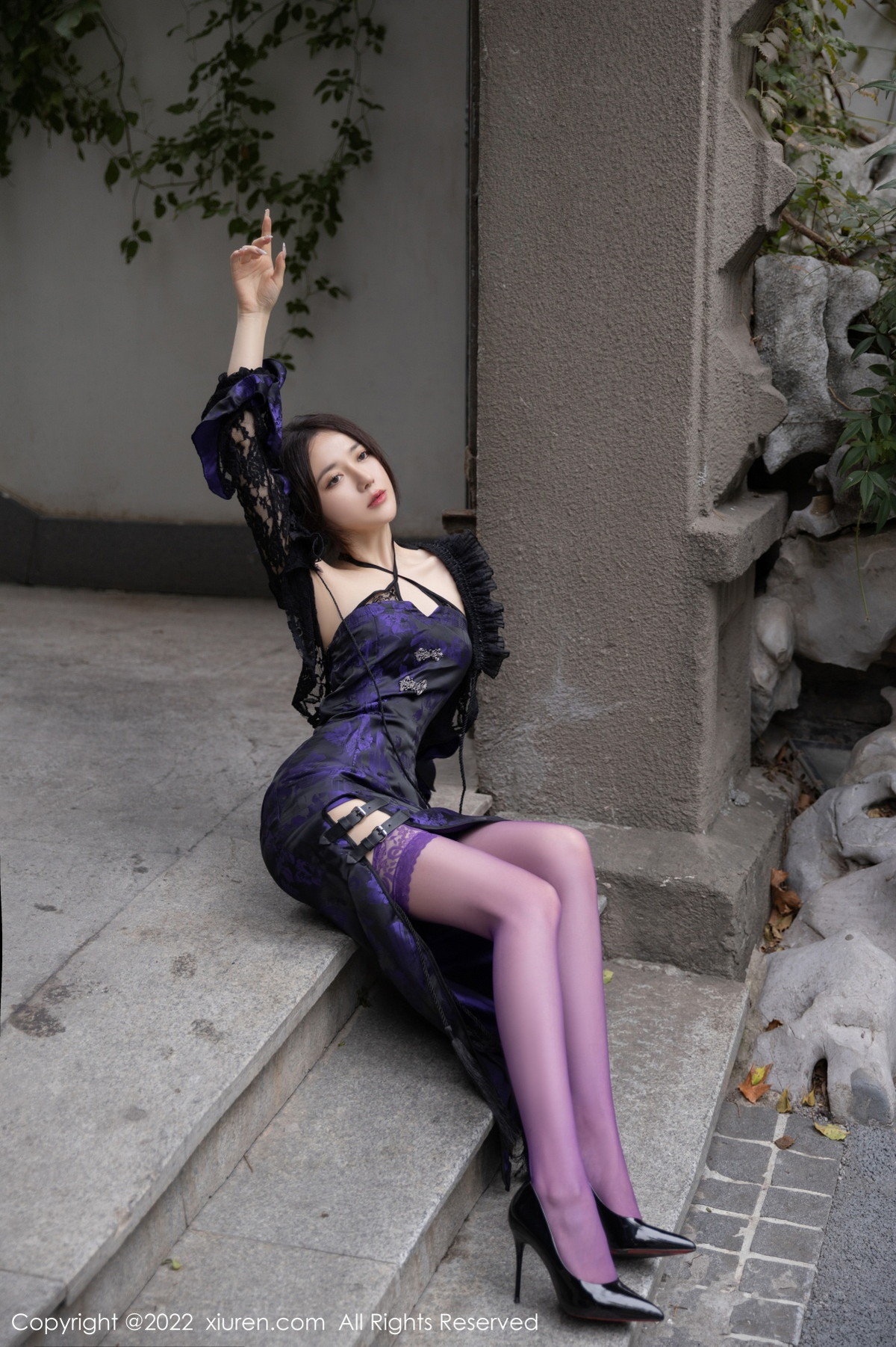 [XiuRen]高清写真图 2022.12.30 No.6074 鱼子酱Fish 丝袜美腿