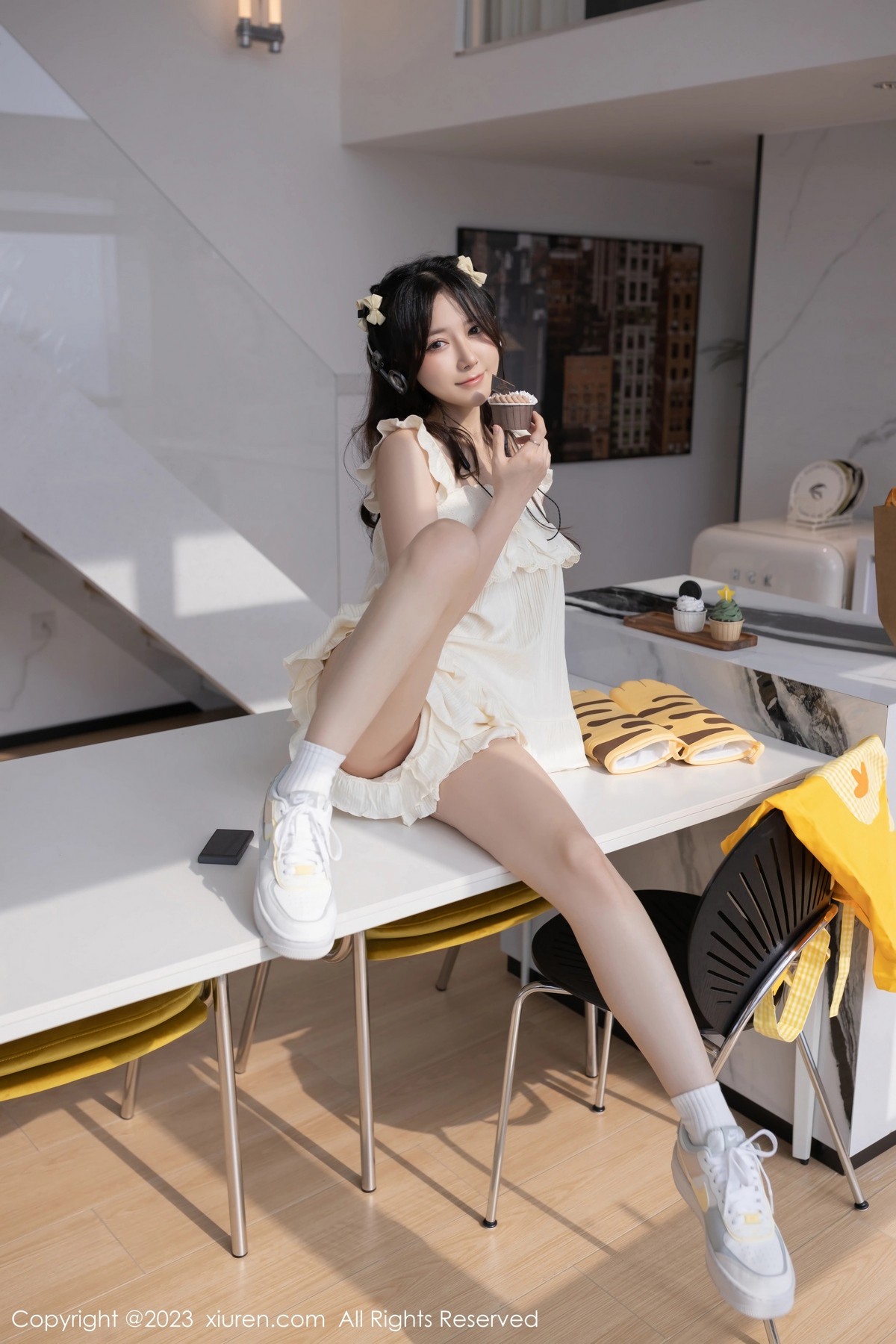 [XiuRen]高清写真图 2023.04.21 No.6615 鱼子酱Fish 清爽美腿