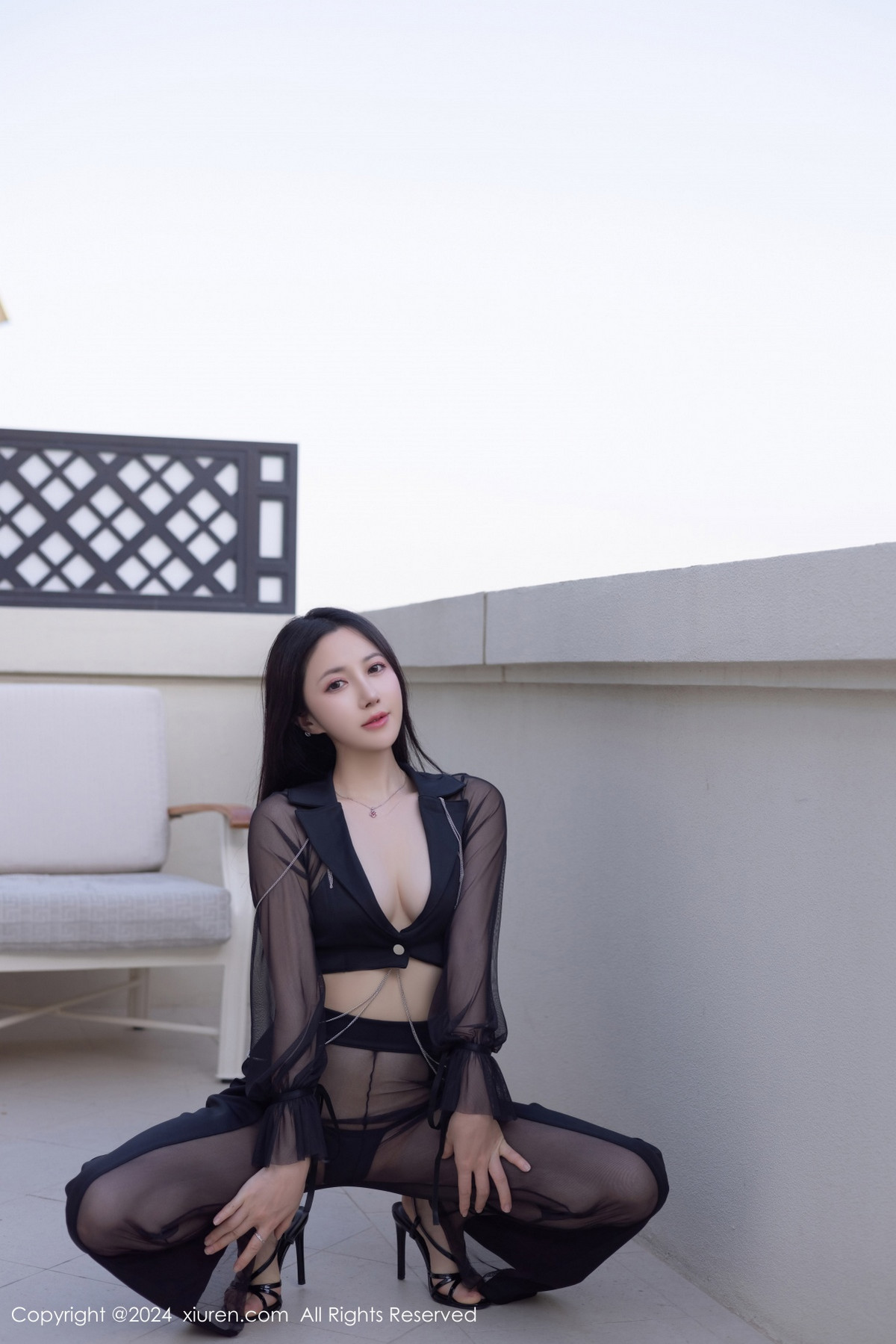 [XiuRen]高清写真图 2024.06.07 No.8675 鱼子酱Fish 性感美腿